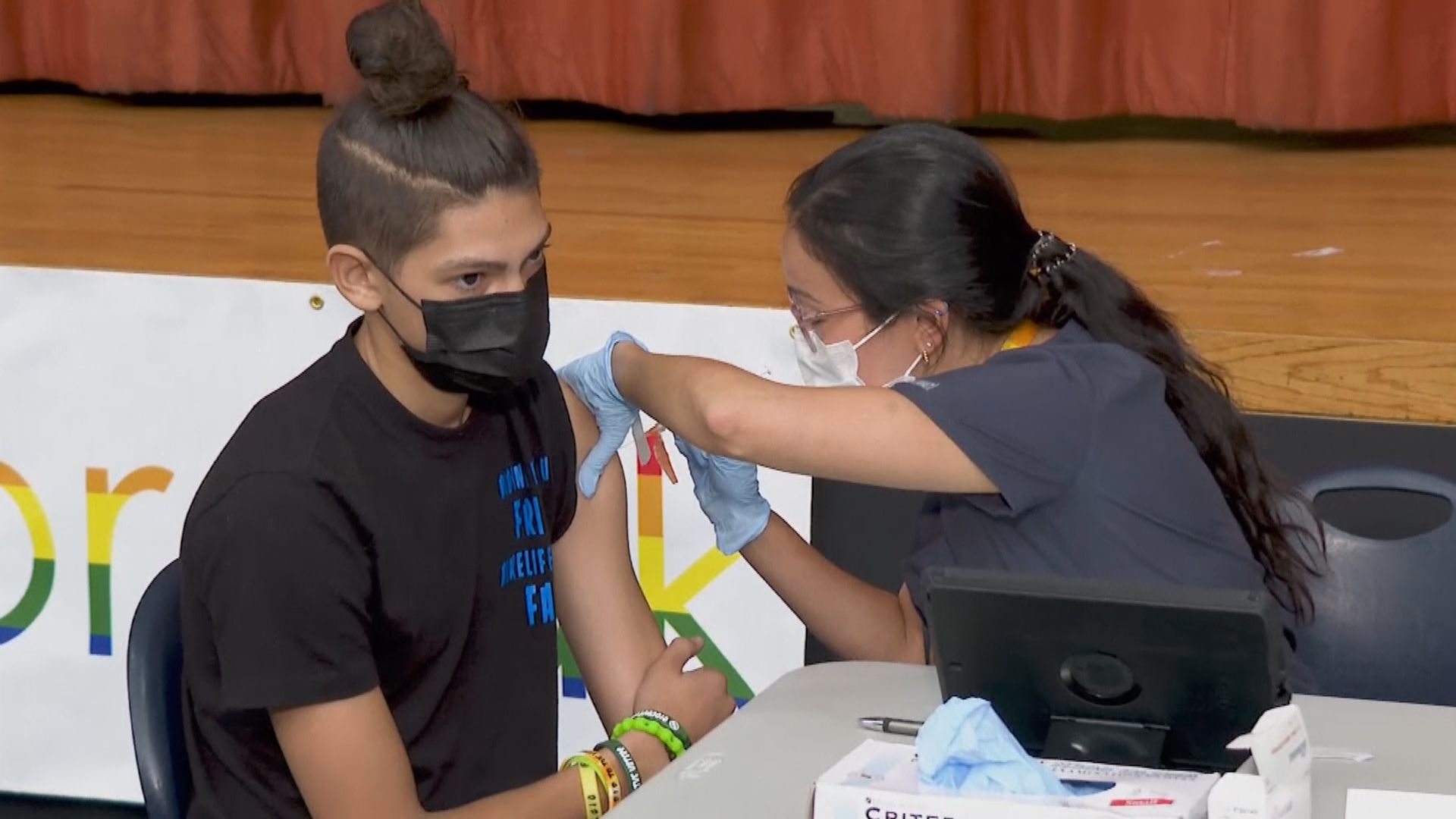 拜登正考慮強制所有聯邦僱員接種新冠疫苗