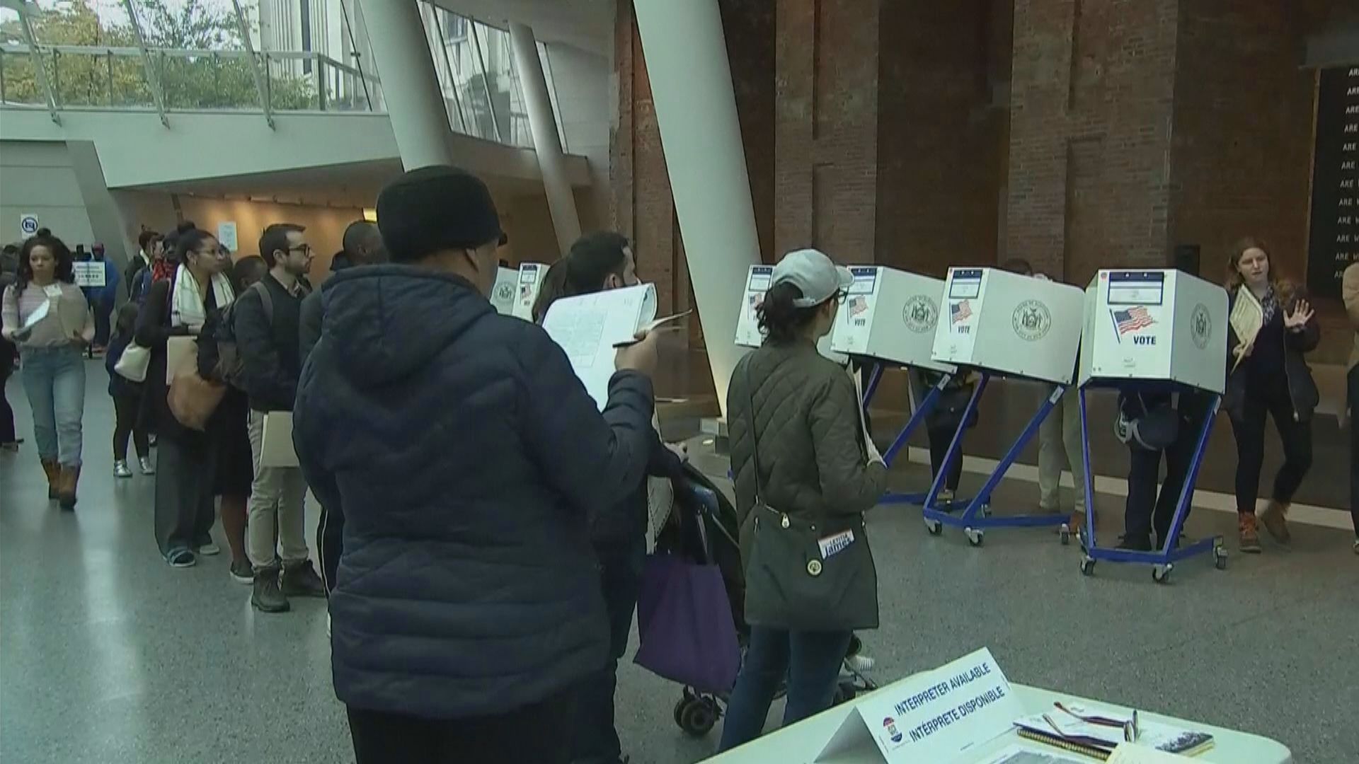 分析指美國兩黨混戰令選情難以預料