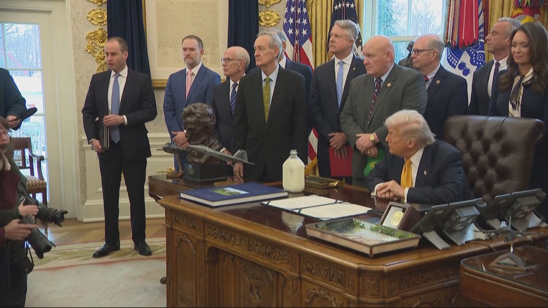 特朗普簽署確保關鍵礦產供應鏈的命令　指示與外國磋商調整進口量