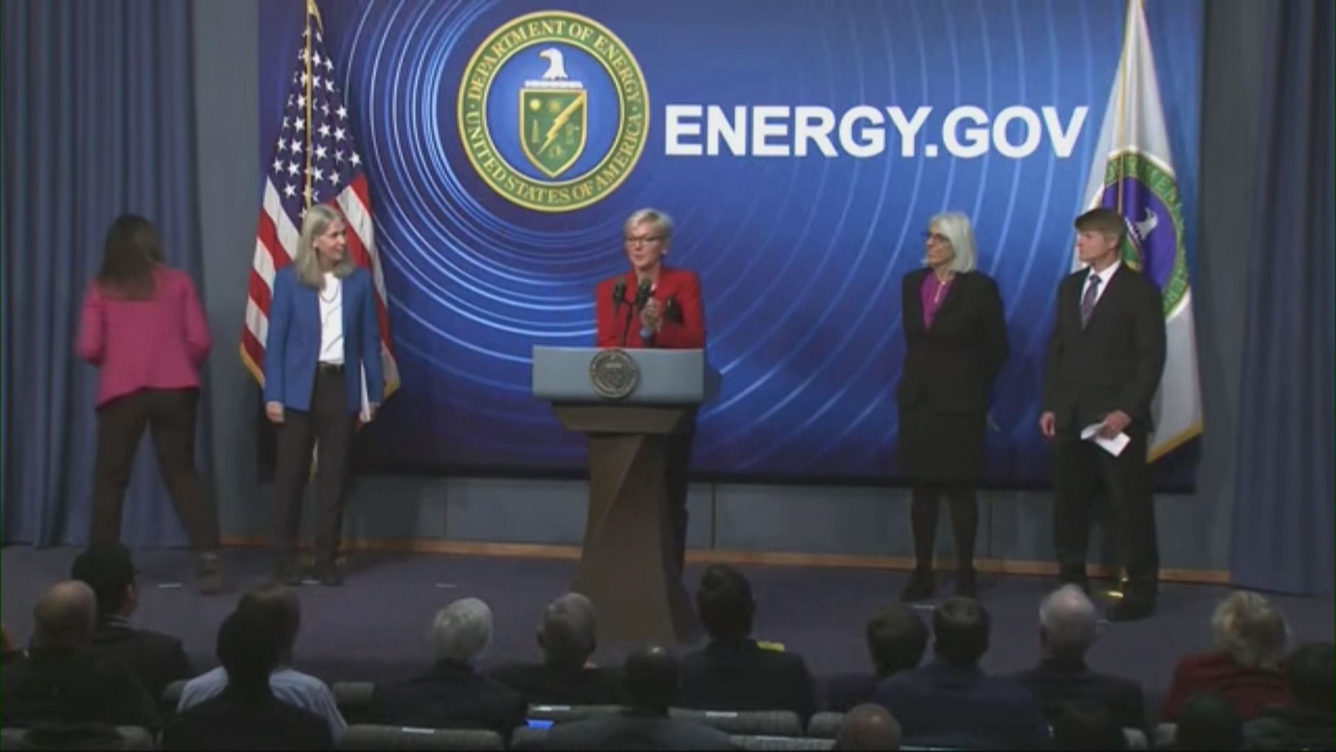 美國成功做出人類首次具淨能量增益的核聚變反應