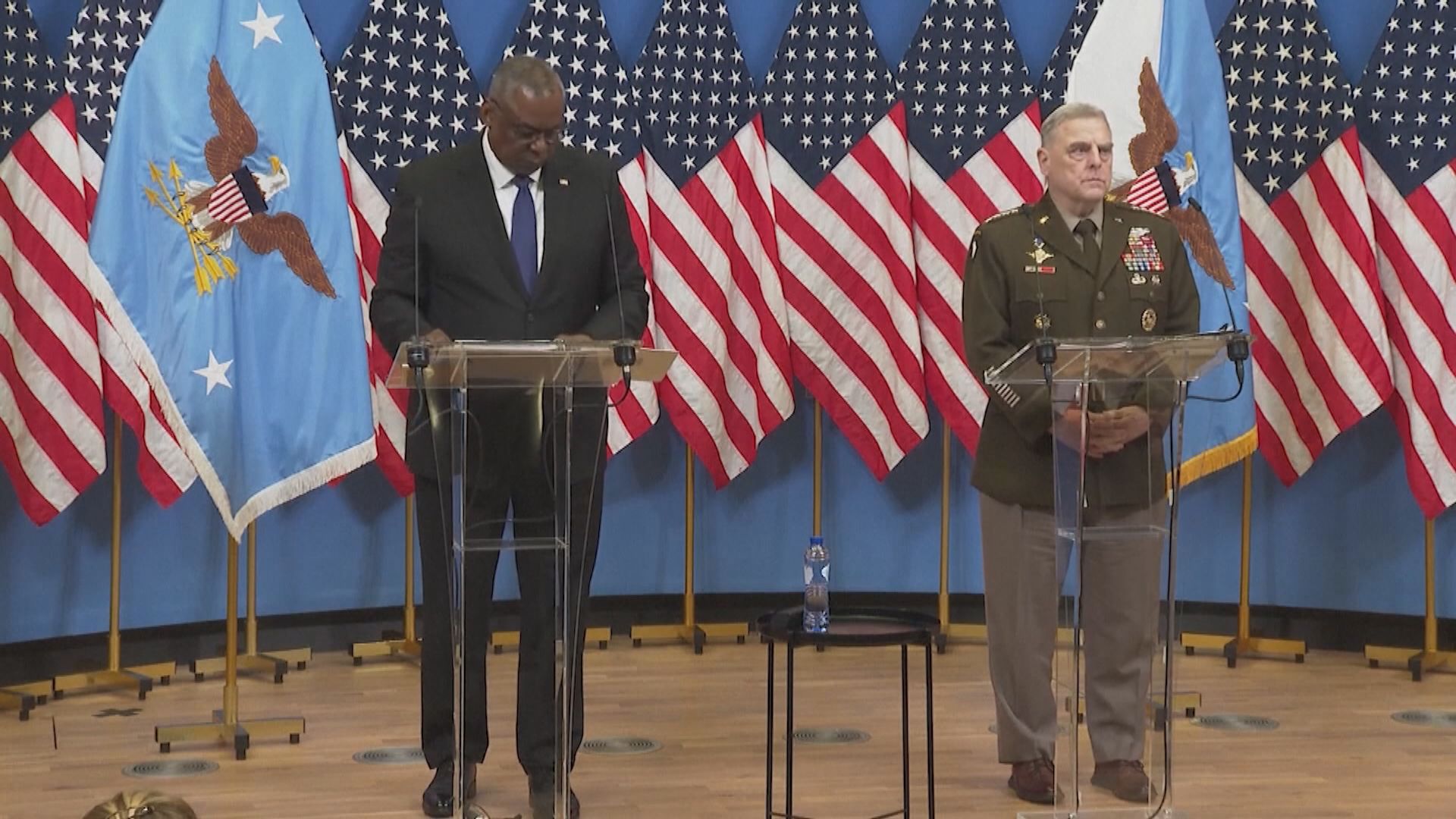 美國指三個飛行物或與中國無關　擊落第四個氣球時首支導彈射失