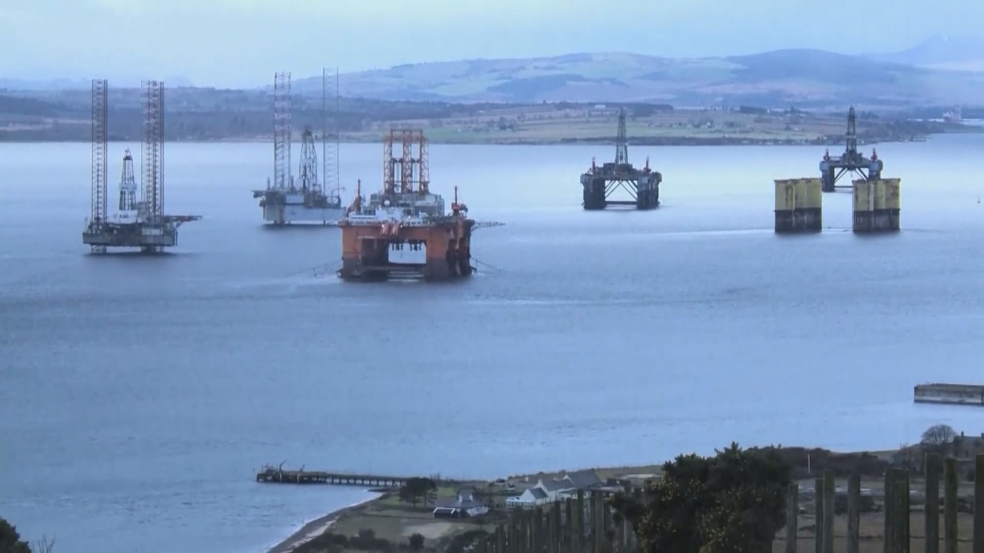 歐盟支持制裁伊朗　油價上升