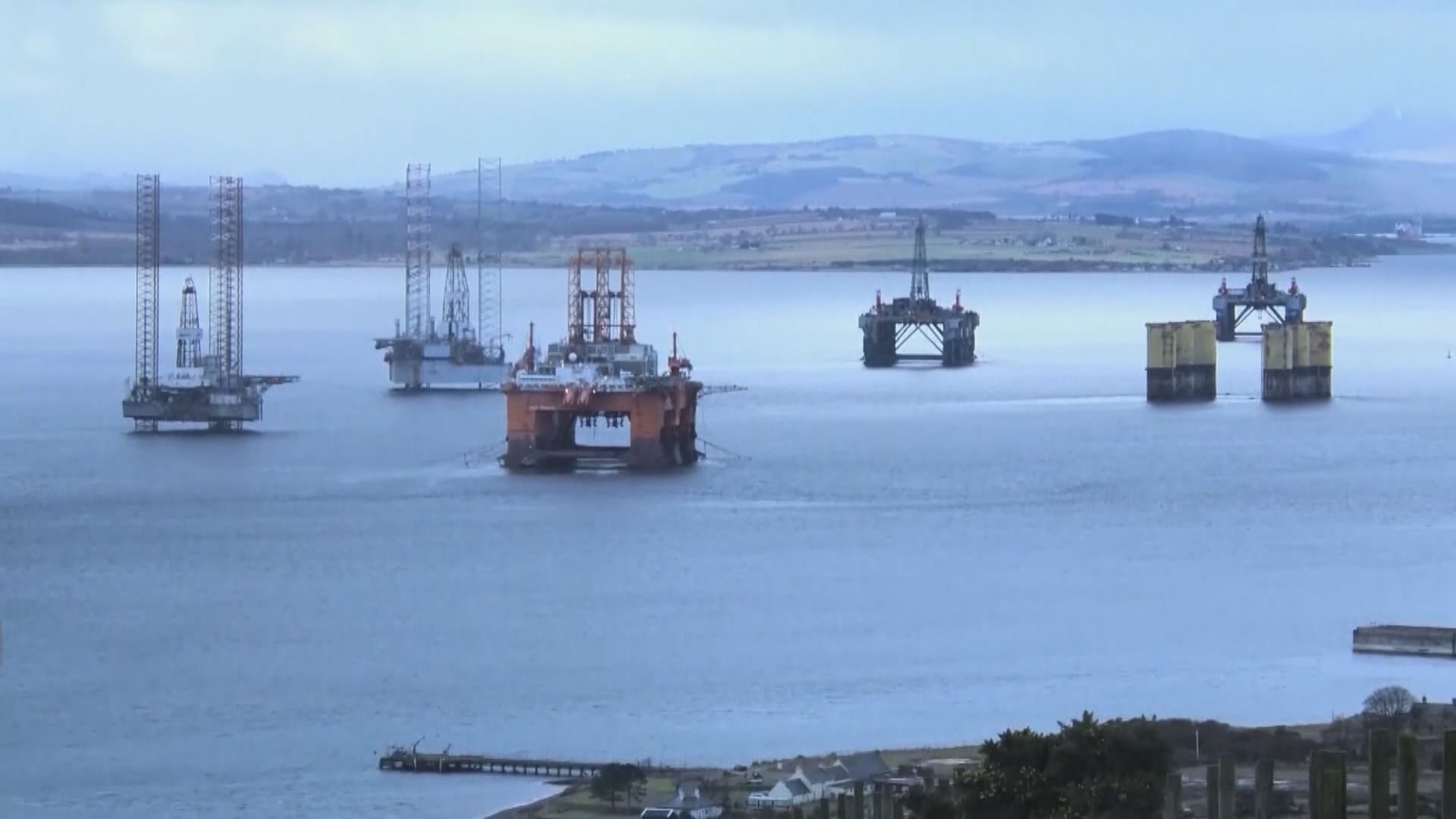 美國蒸餾油庫存大減　油價結束3連跌