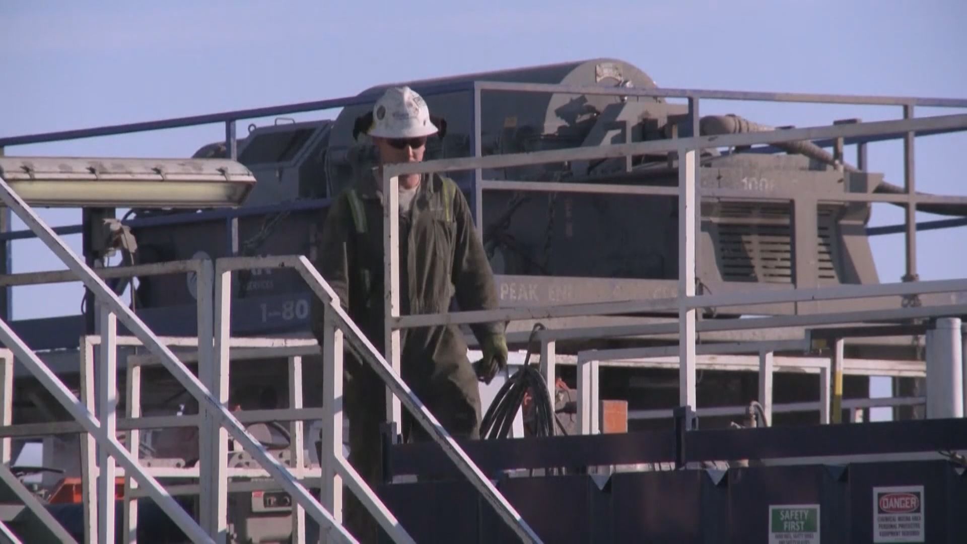 傳油組延長減產計劃　布蘭特期油2連升