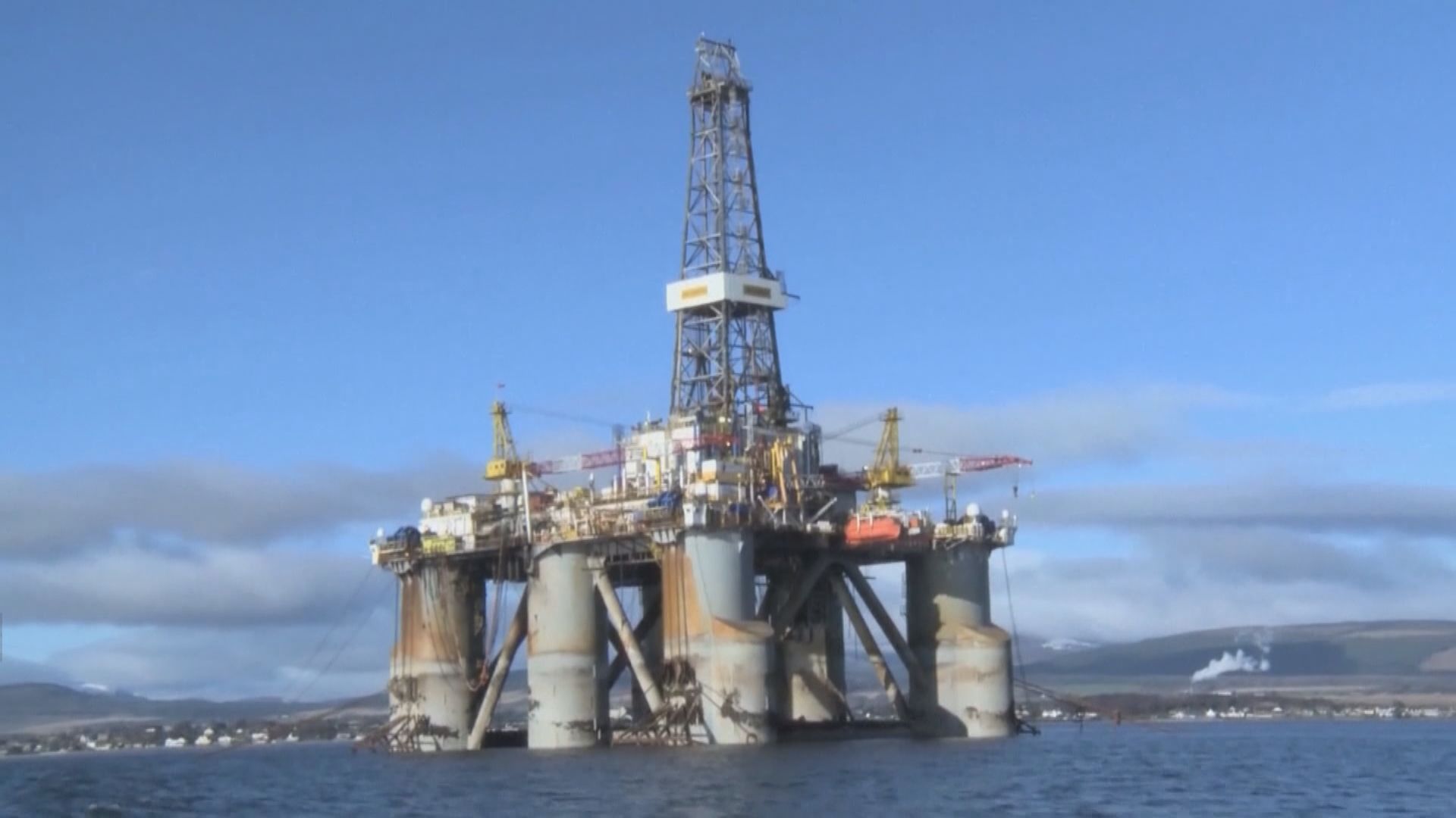 油價升逾2%　紐約期油結束5連跌