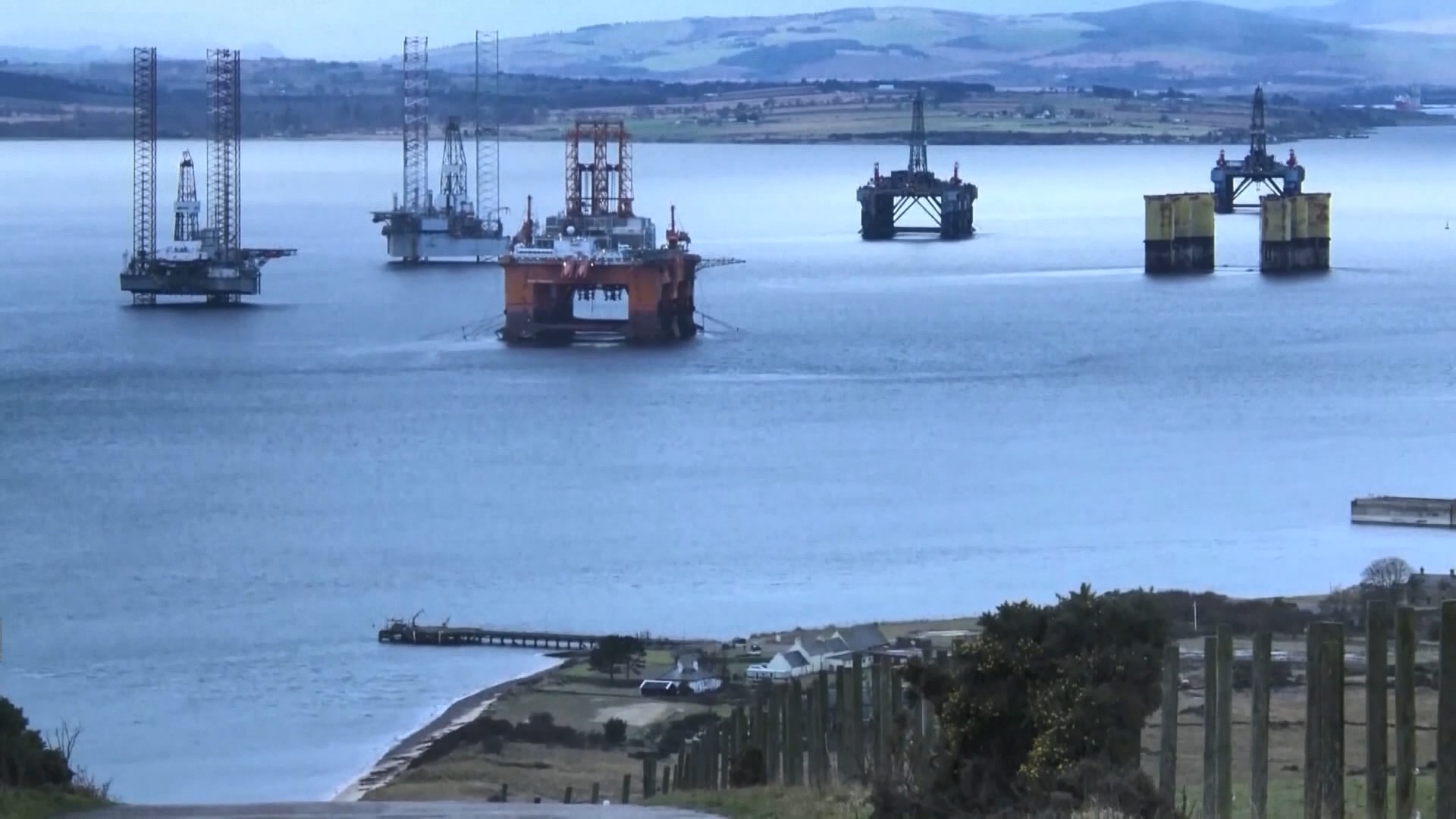 特朗普暗示或調解石油價格戰　油價結束3連跌