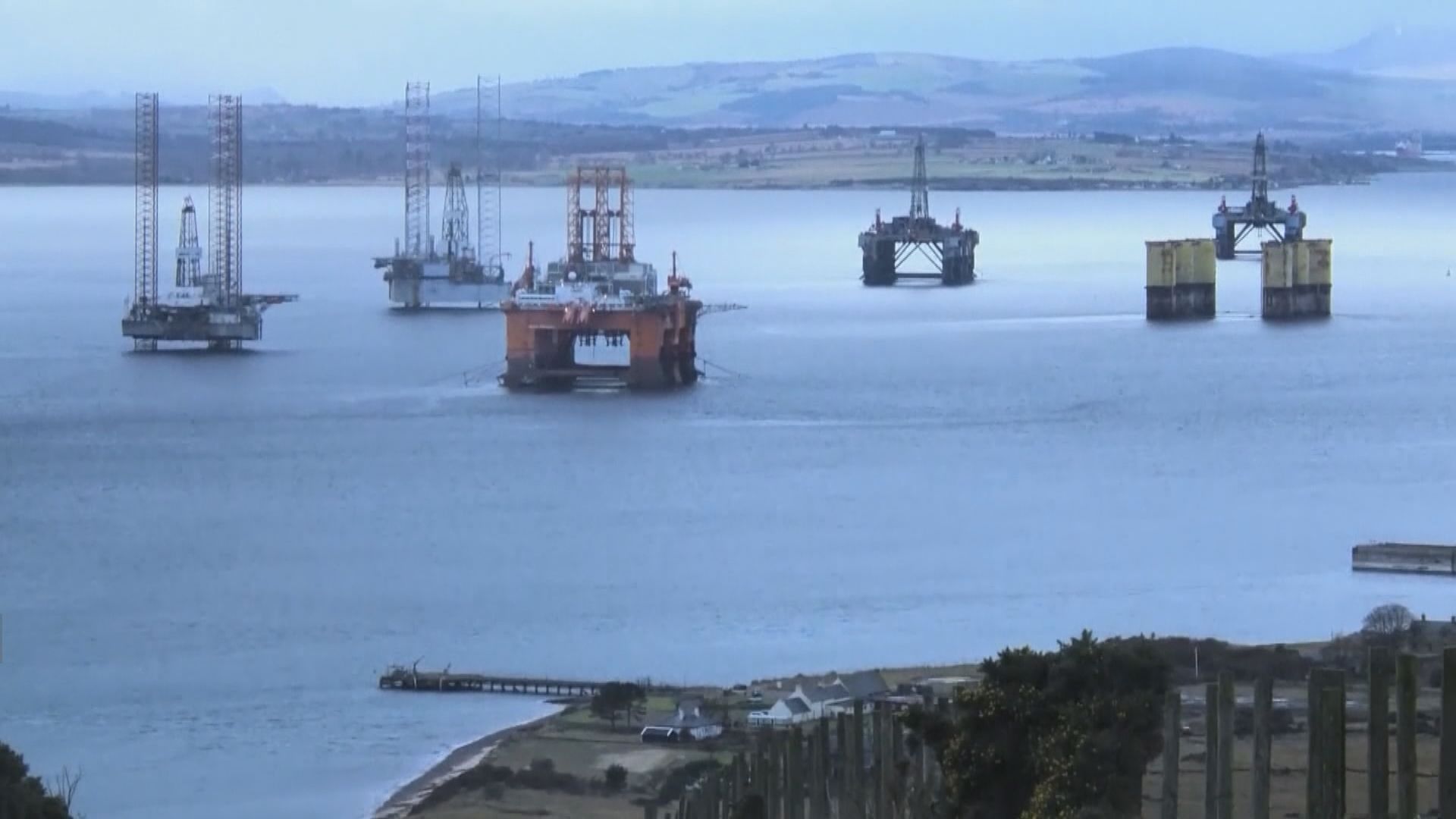 油價跌逾1%結束3連升　因美國燃油庫存大增