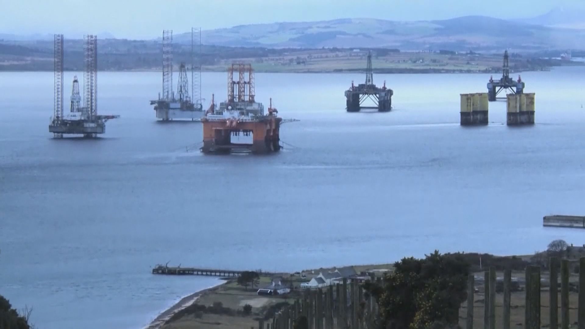 油價下挫4% 因憂多國央行加息不利經濟言論