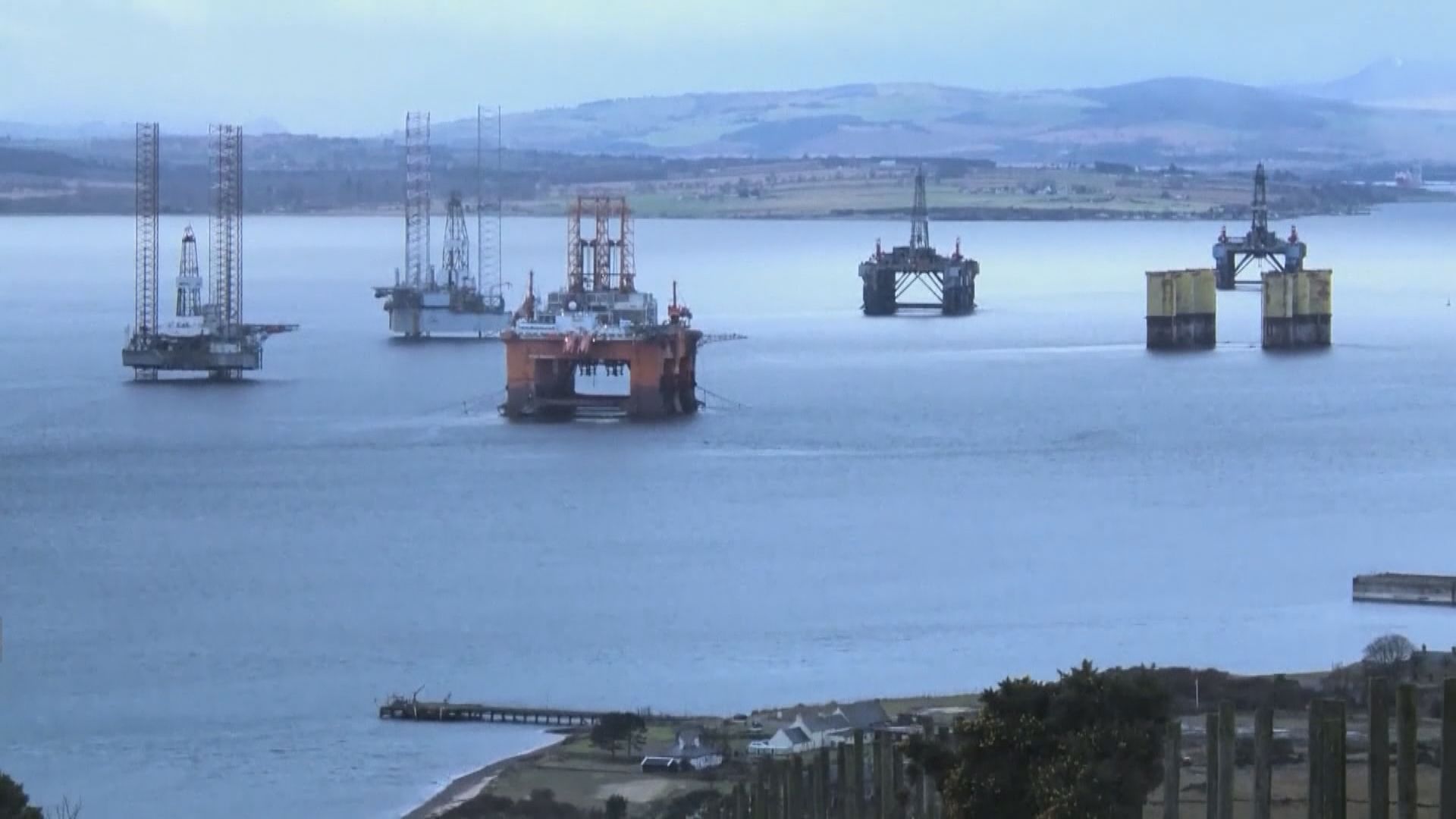 油價跌逾1%結束2連升