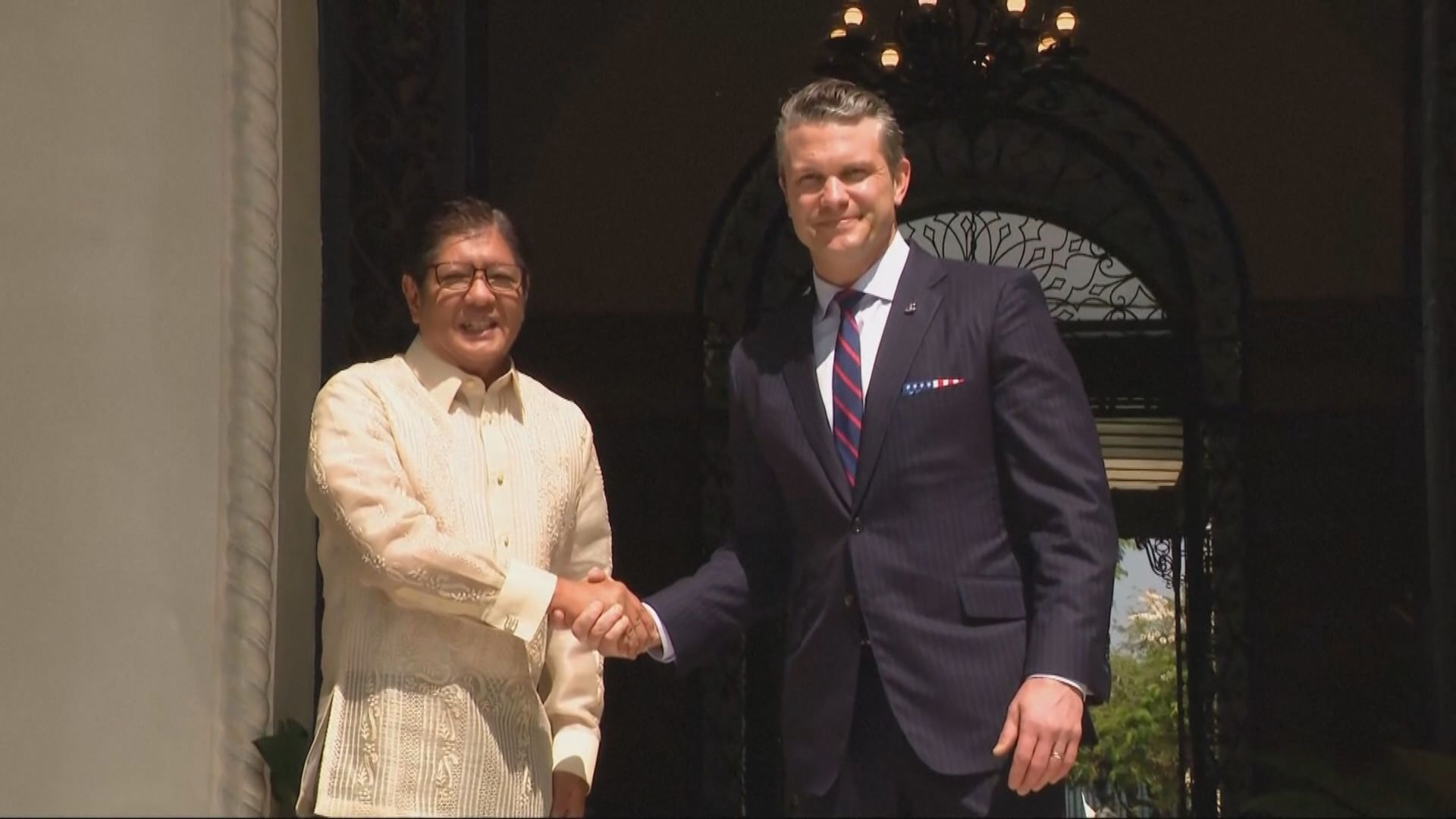 美防長訪菲承諾額外部署軍事力量應對中國　中方：美菲合作不應針對第三方