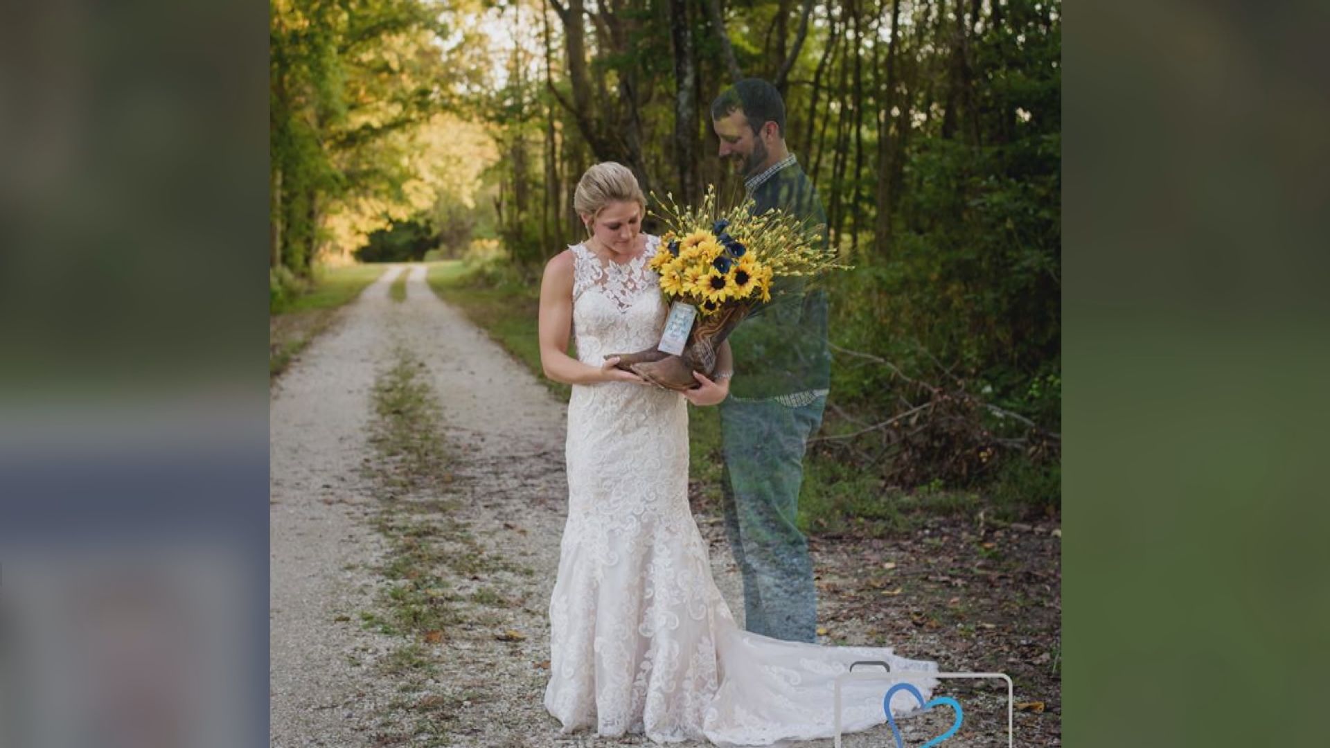 美國新娘獨自拍攝婚照紀念亡夫