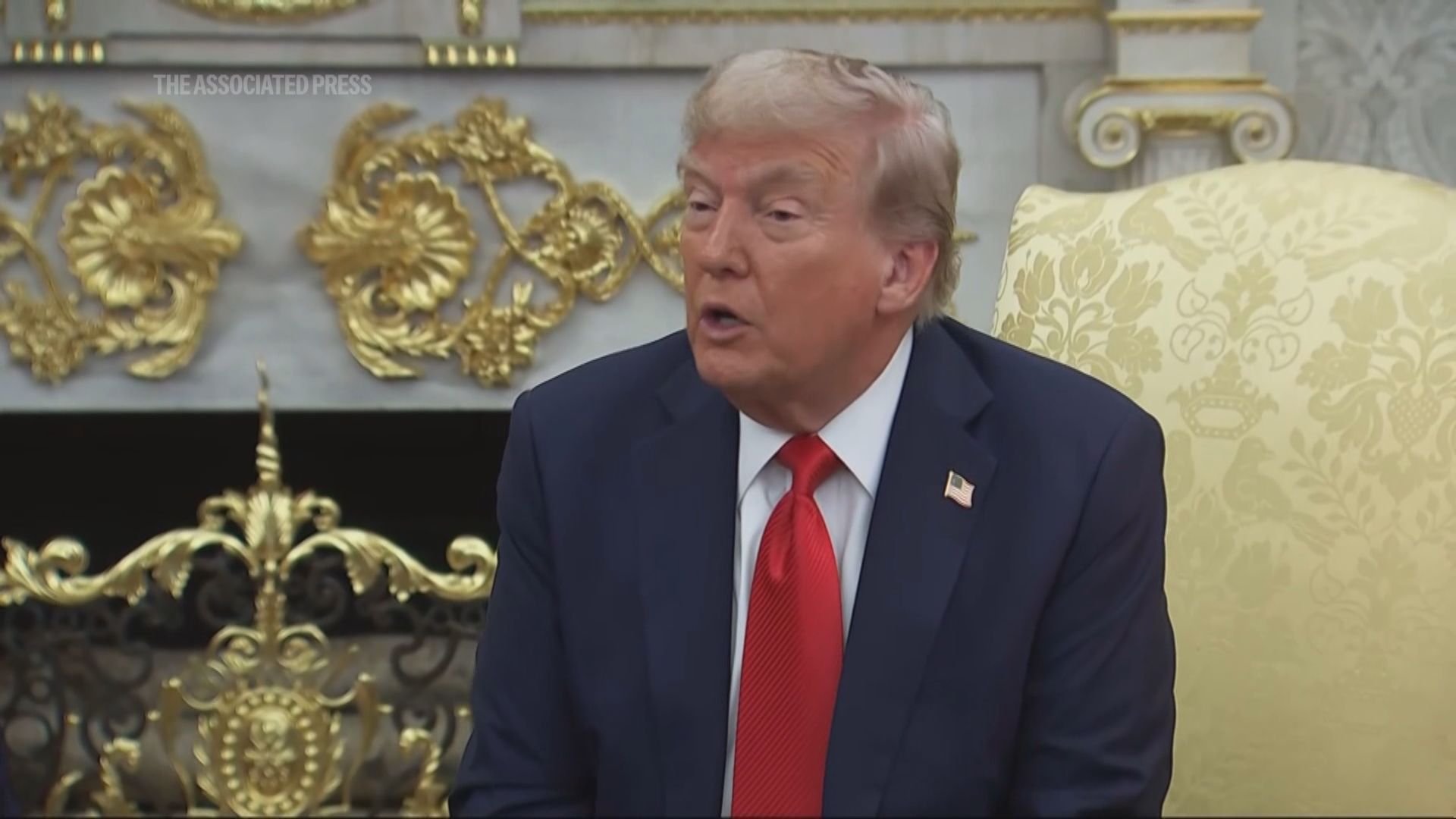 路透社最新民調顯示特朗普支持度約為42%