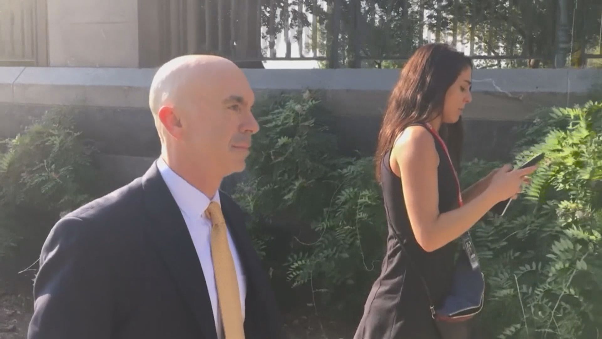 特朗普應蓬佩奧要求開除國務院監察長