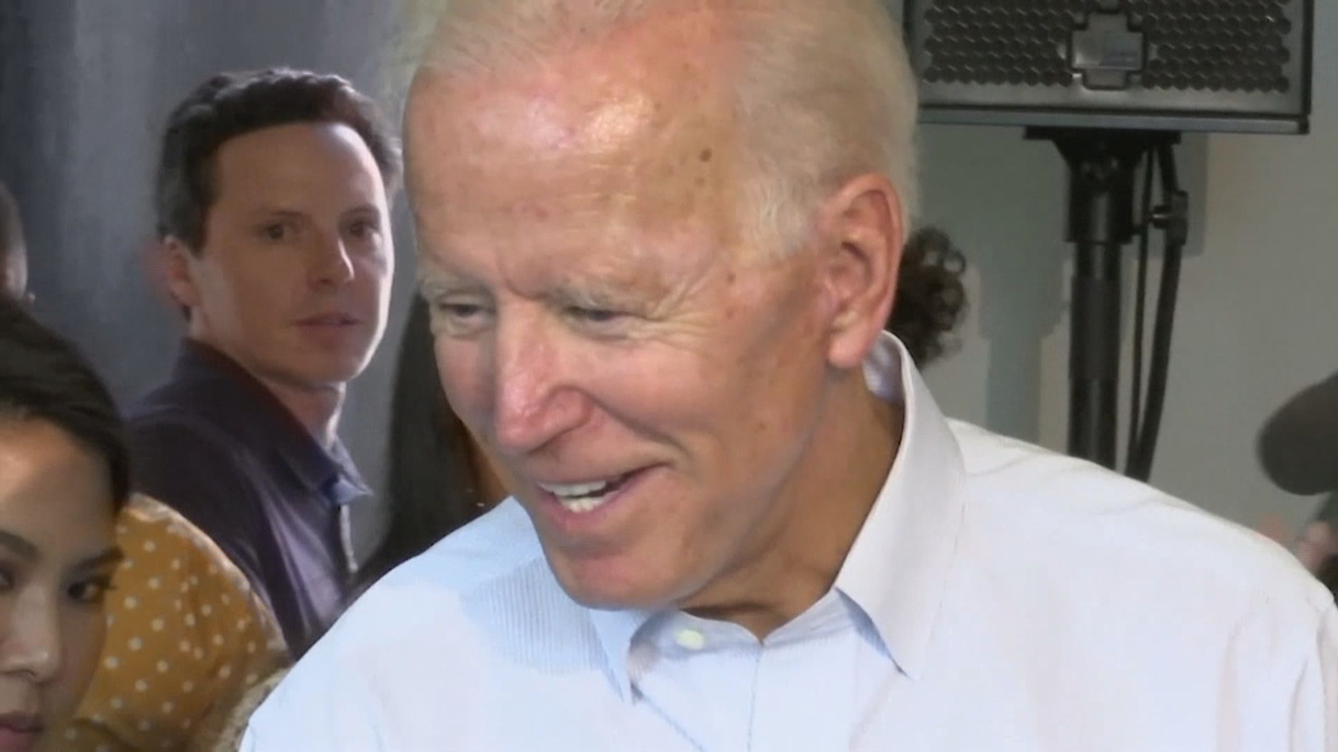 拜登公布幕僚人選　分析指人選展現多元性