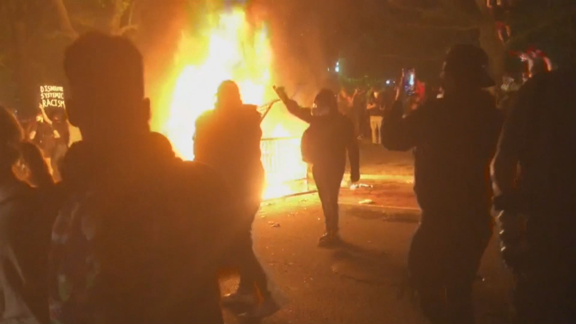 美國示威持續　廿多州份啟動國民警衛軍