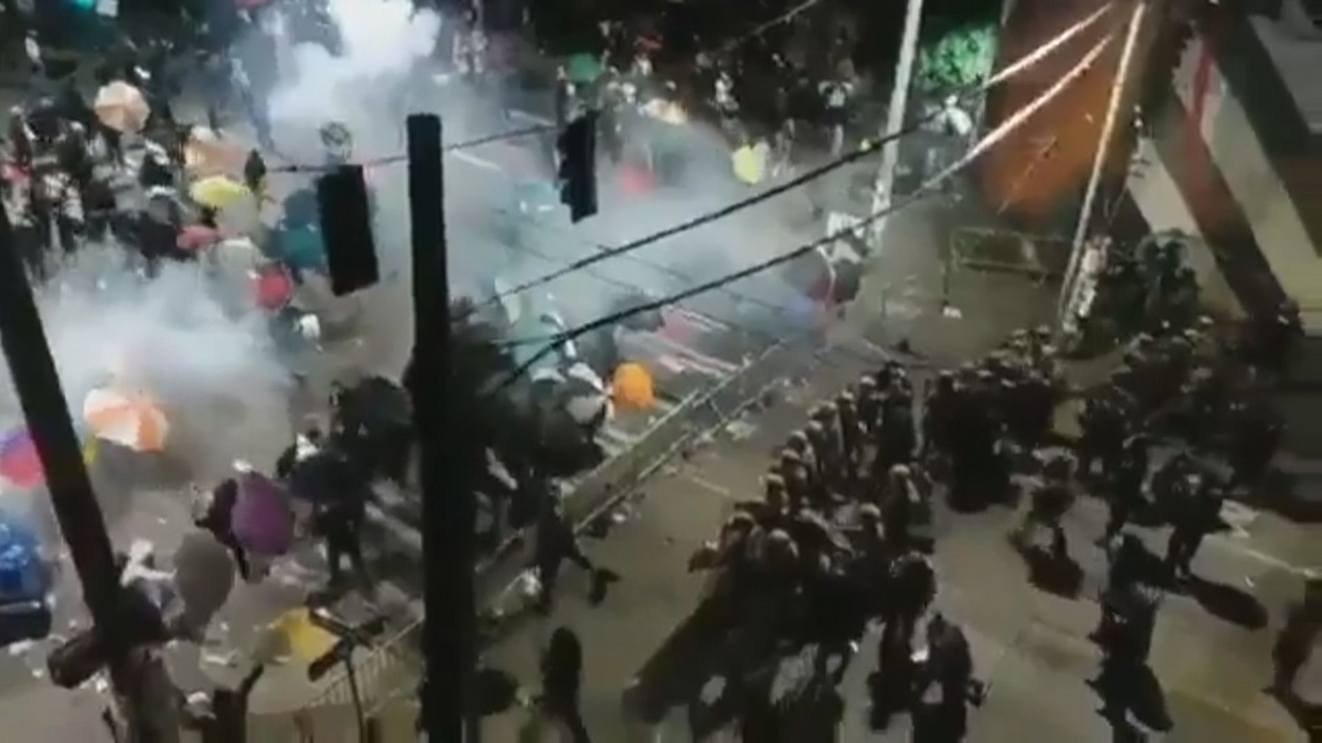 美國示威持續　國防部長不支持引用《叛亂法》