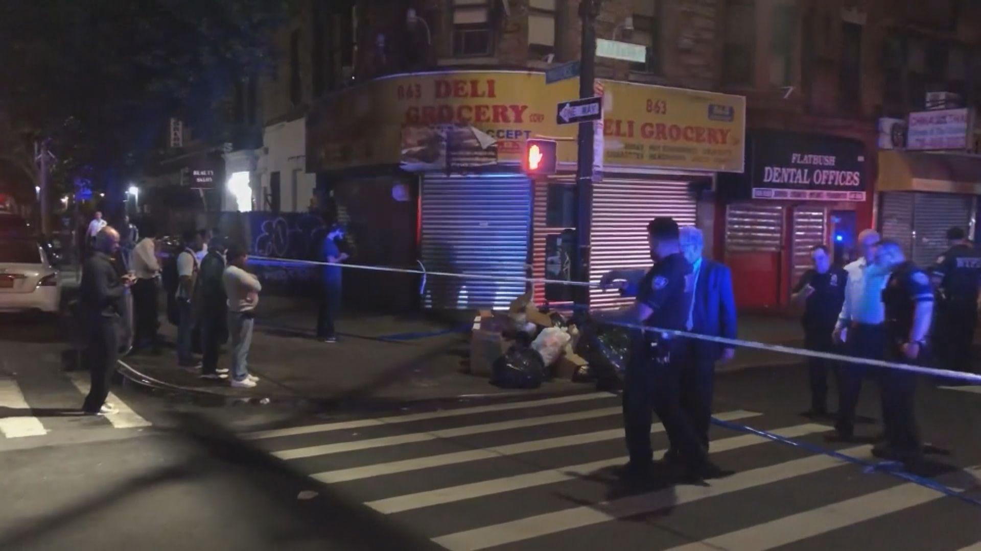 紐約示威有警員遭割傷及槍傷