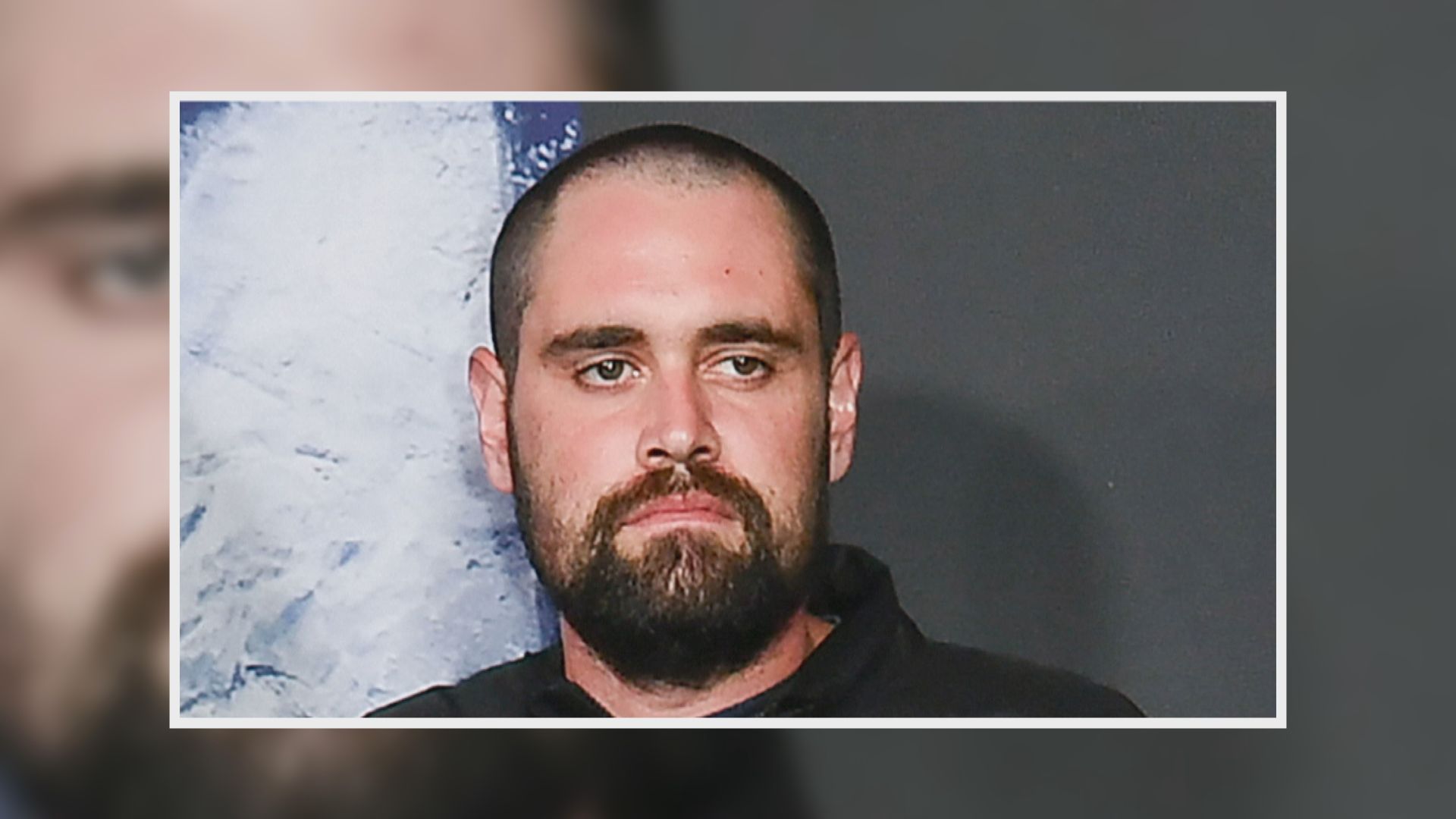 荷李活知名導演洛連納二子被控謀殺雙親