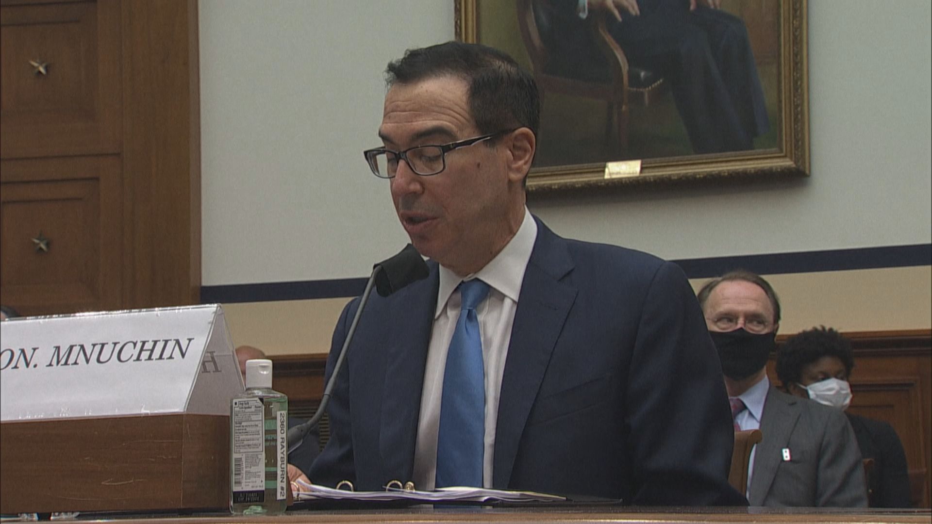姆努欽促請國會盡快批准新疫情舒困援助計劃