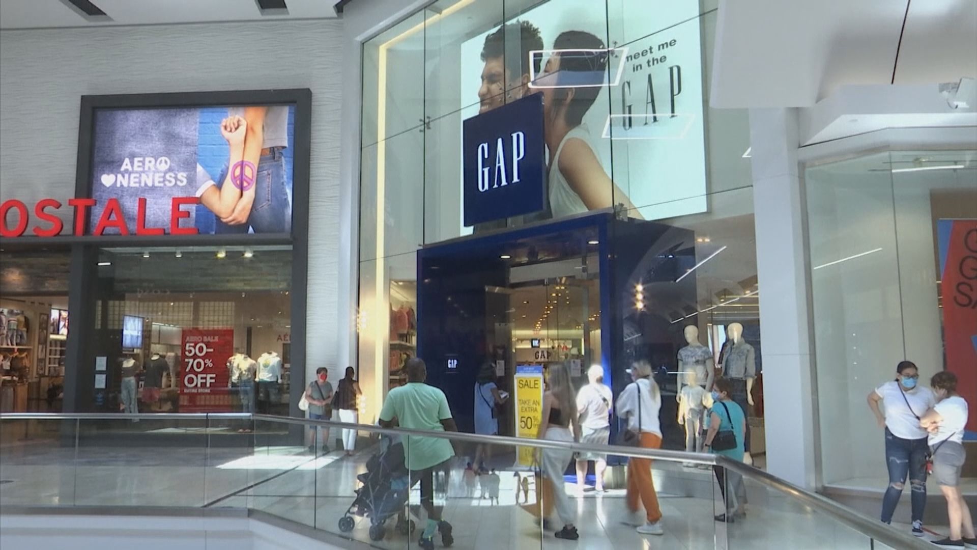 美國假期零售銷售升3%勝預期　因網購銷售強