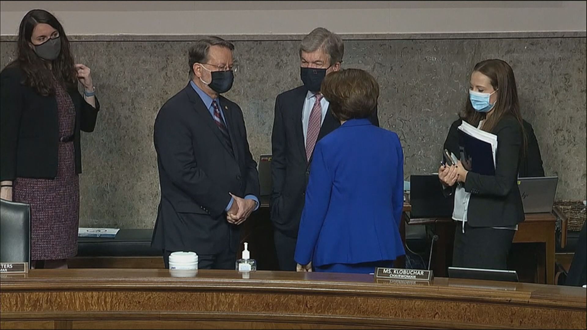 美國參院舉行聽證會討論衝擊國會事件