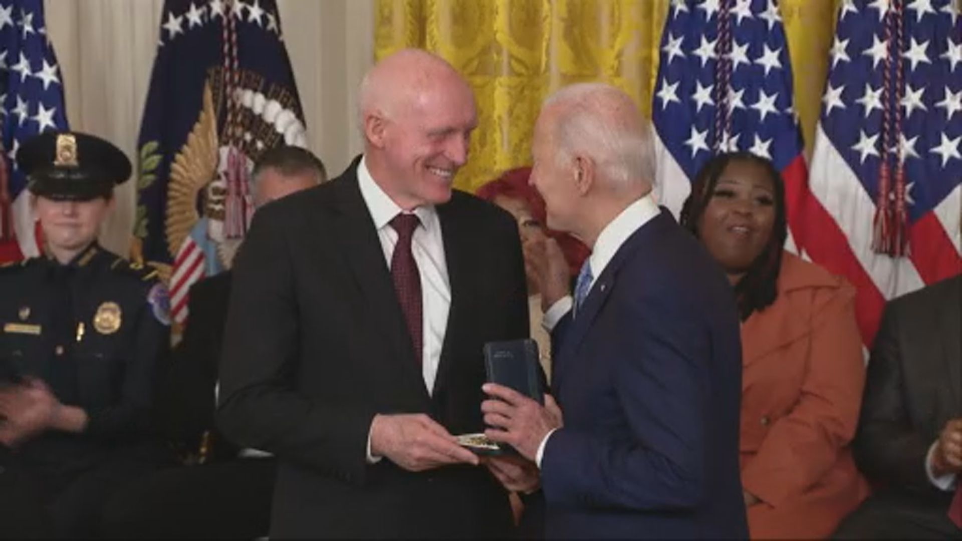 美國紀念國會騷亂兩周年　拜登指必須表明不容選舉暴力