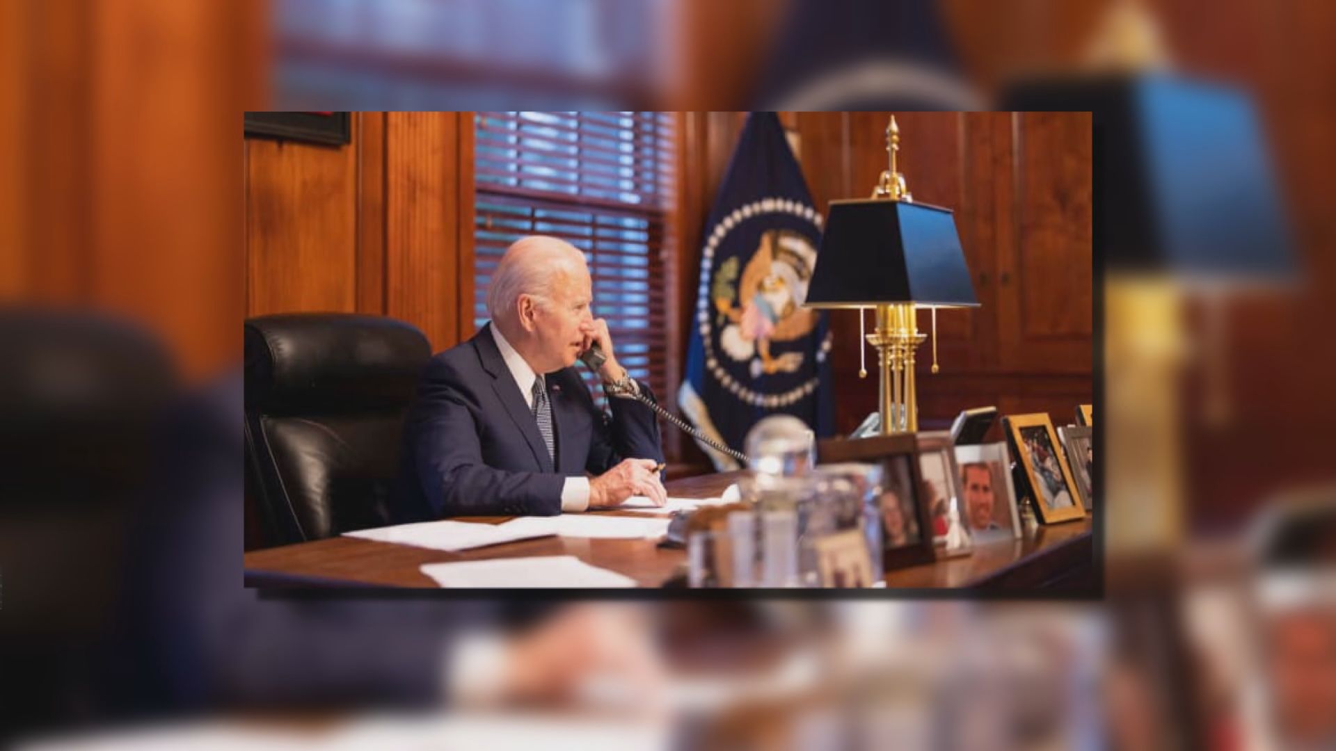 拜登與普京進行電話通話討論俄烏邊境危機