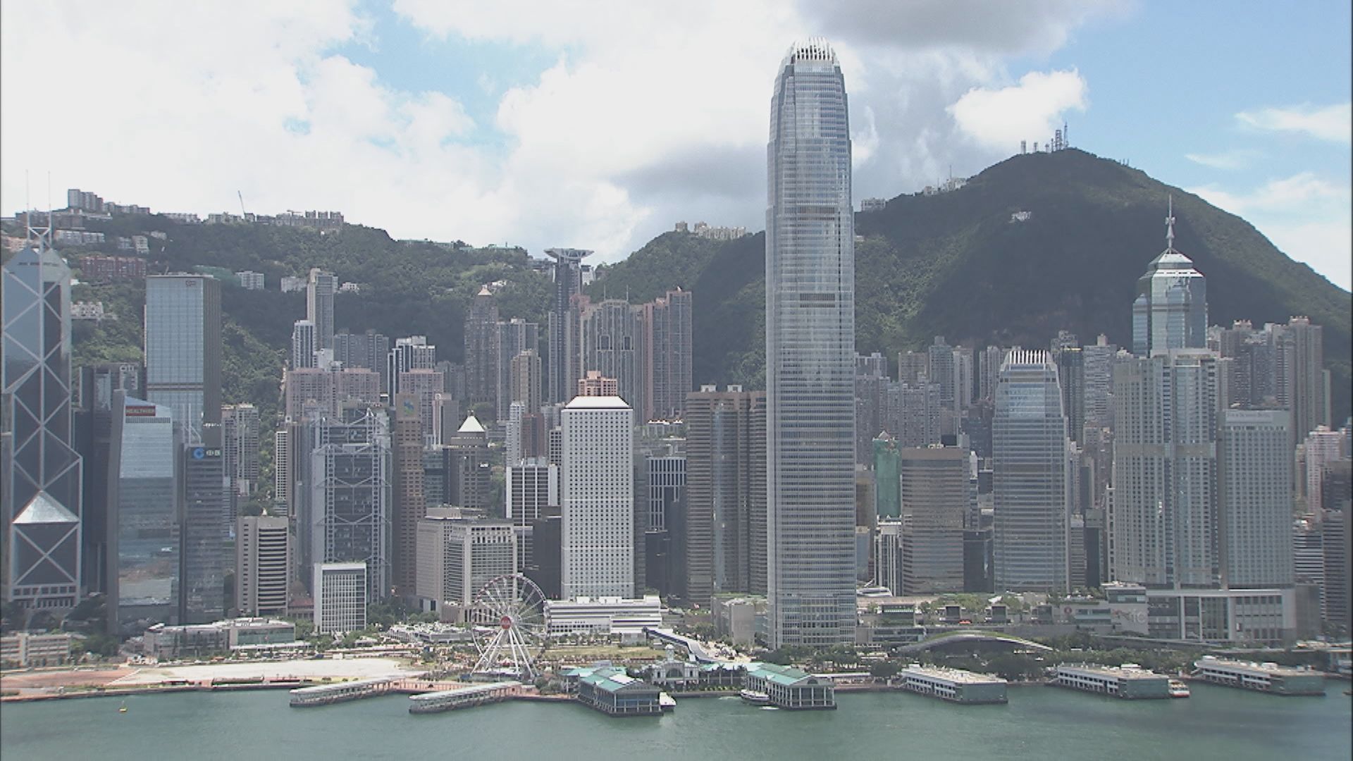 美國制裁多間涉助俄內地及香港個人及實體 中國駐美使館發言人：中方嚴格管制軍民兩用物資出口