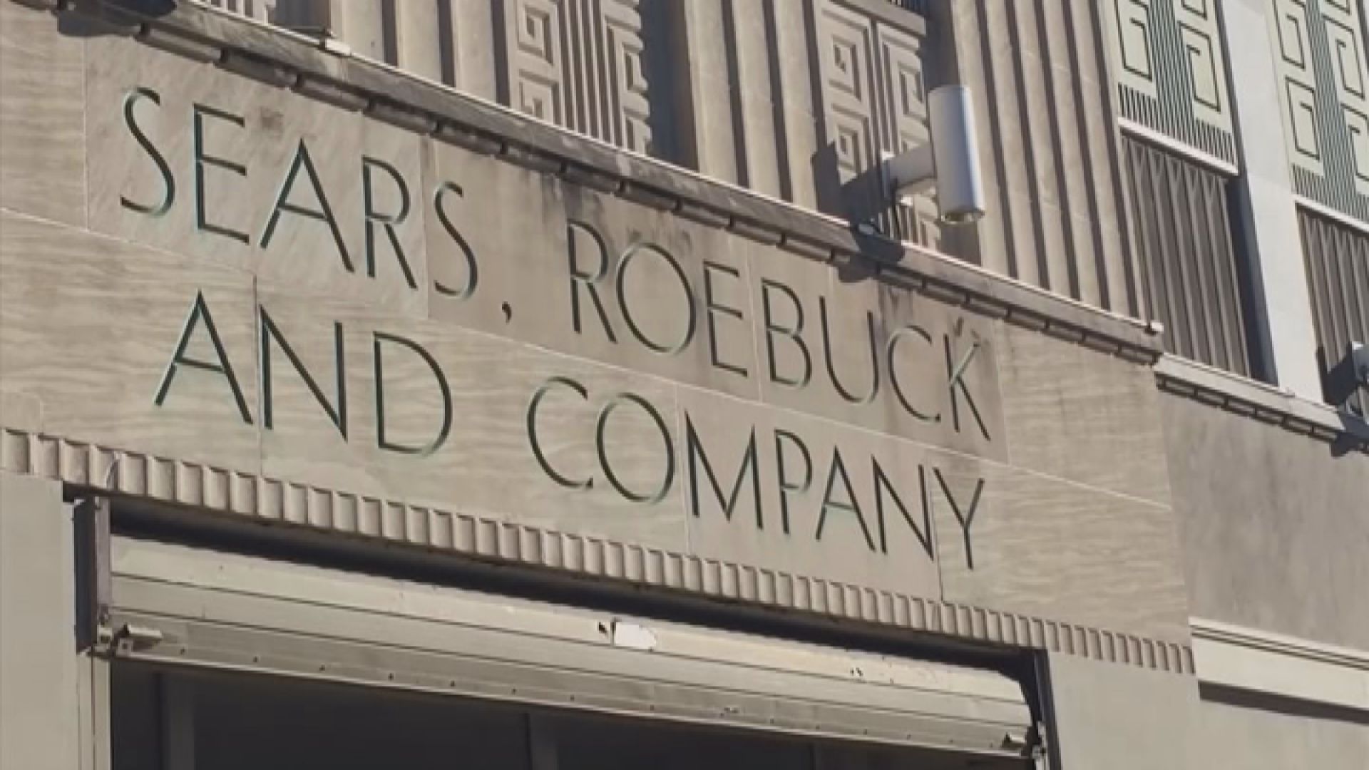 美國百年零售老店Sears申請破產保護