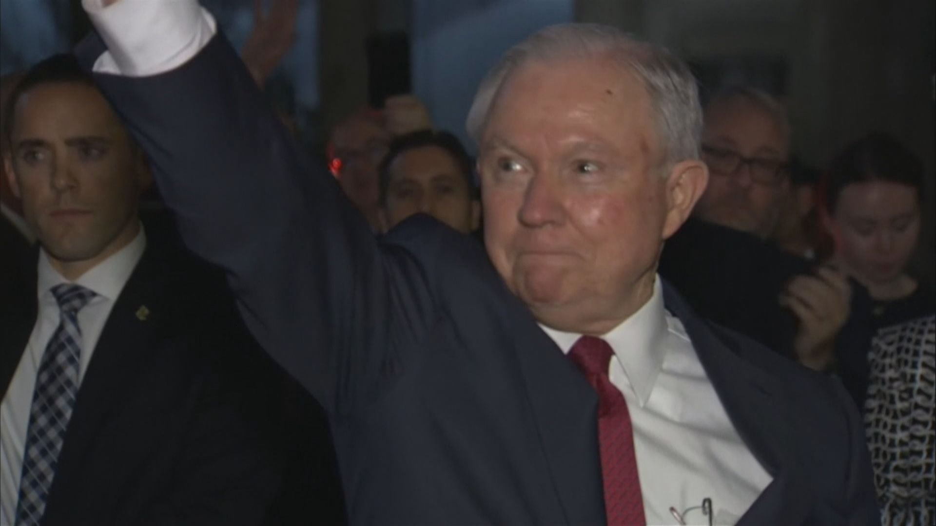 美國司法部長塞申斯辭職