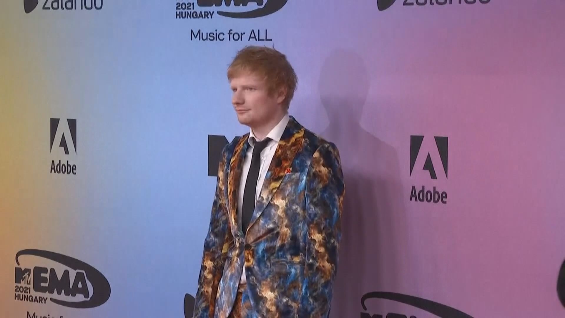 Ed Sheeran就抄襲風波出庭應訊　庭上自彈自唱展示如何創作