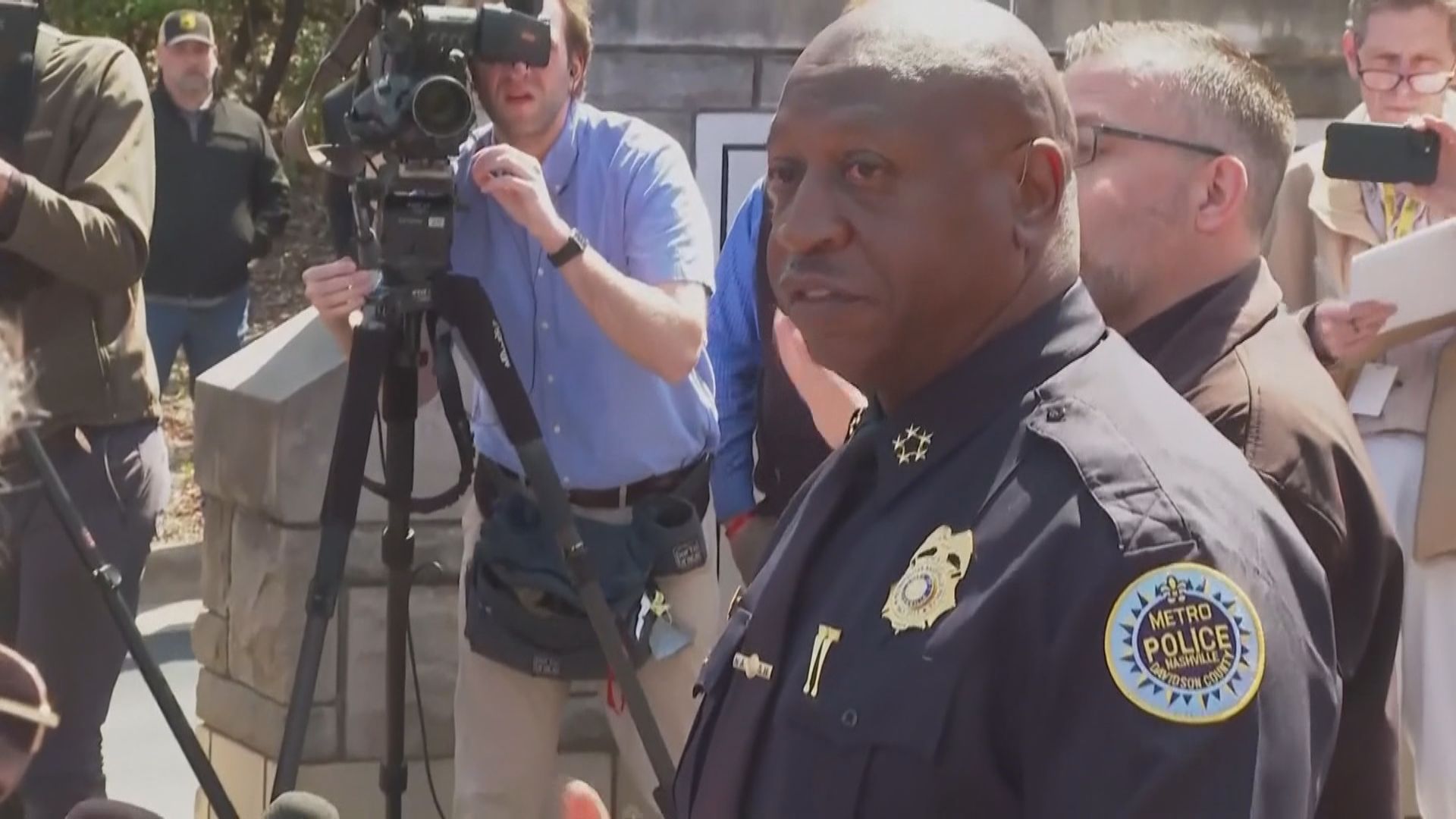 美國納什維爾警方公布擊斃校園槍擊案槍手情況