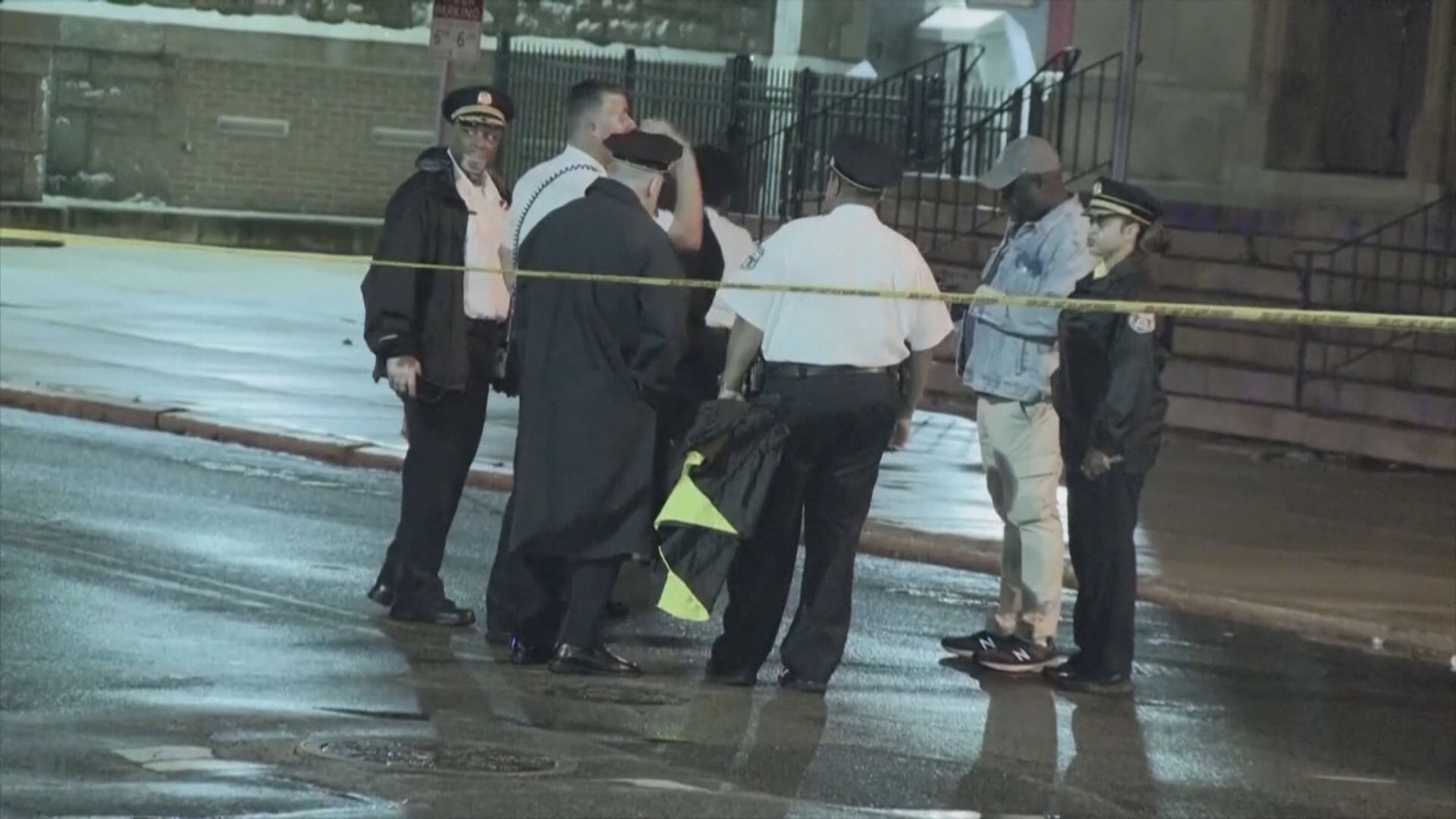 費城及得州沃思堡先後發生槍擊案致八死 拜登促加強槍械管制