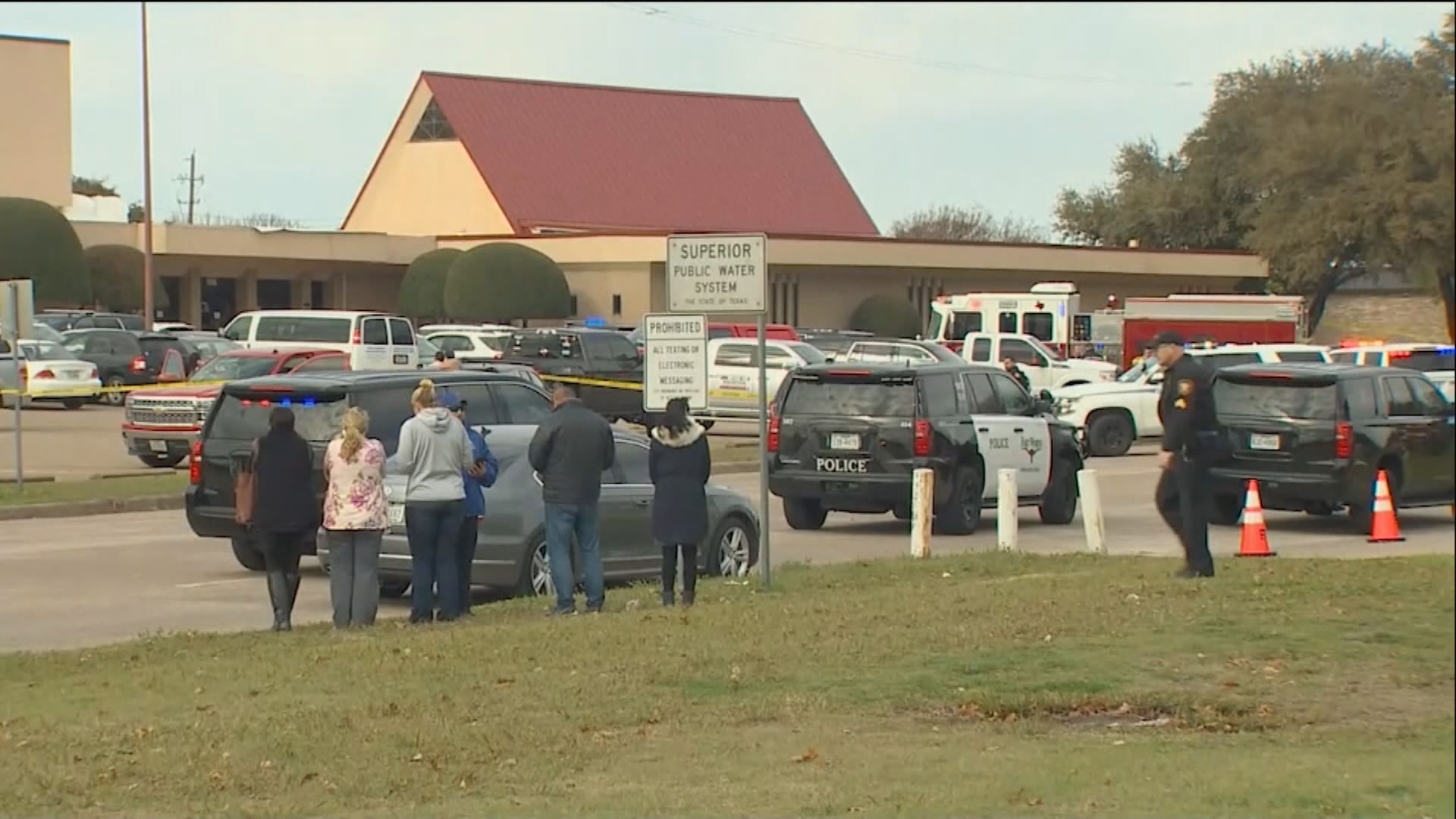 美國得州教堂發生槍擊案最少兩死一重傷