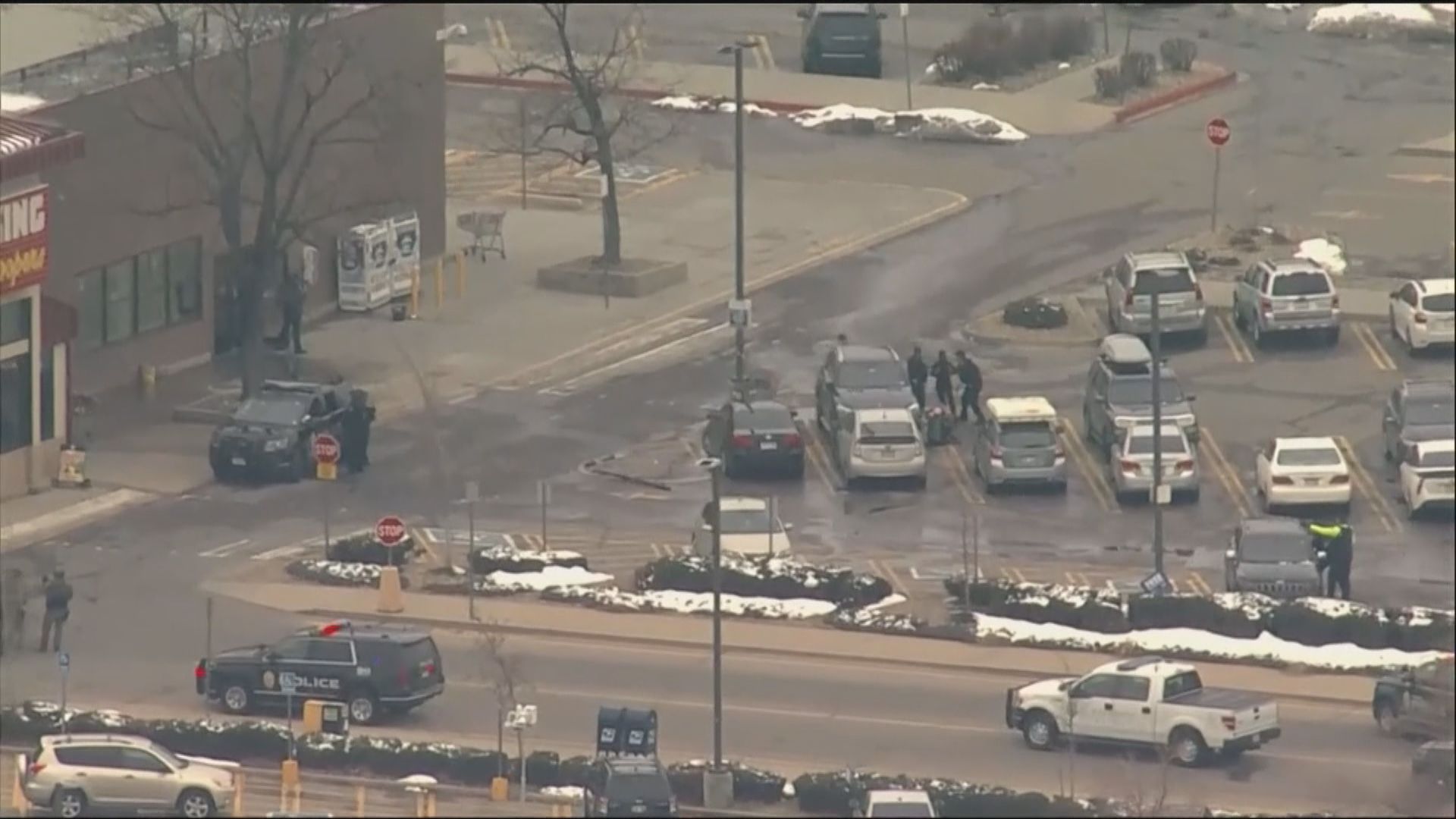 美國科羅拉多州超市槍擊案最少十死　警拘一疑犯