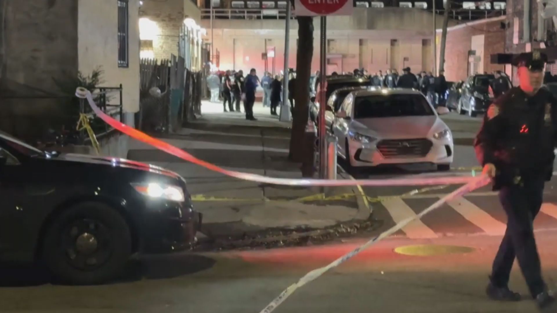 美國紐約皇后區夜店外發生槍擊案　據報至少11人傷