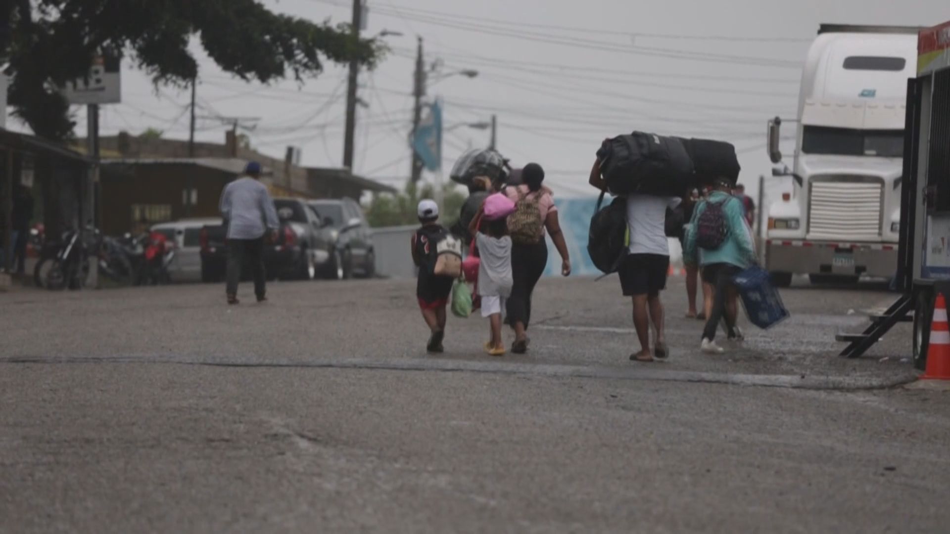 美國政府考慮製作真人騷節目　讓移民爭奪公民資格