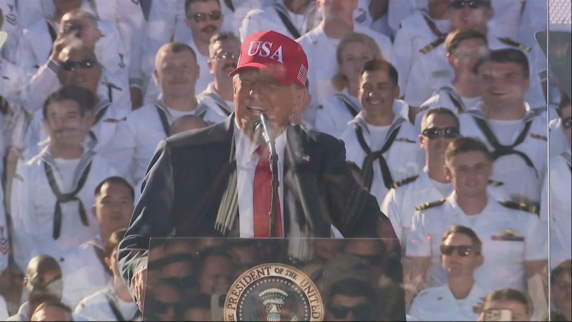 美國政府續停擺　特朗普承諾美軍發薪不受影響