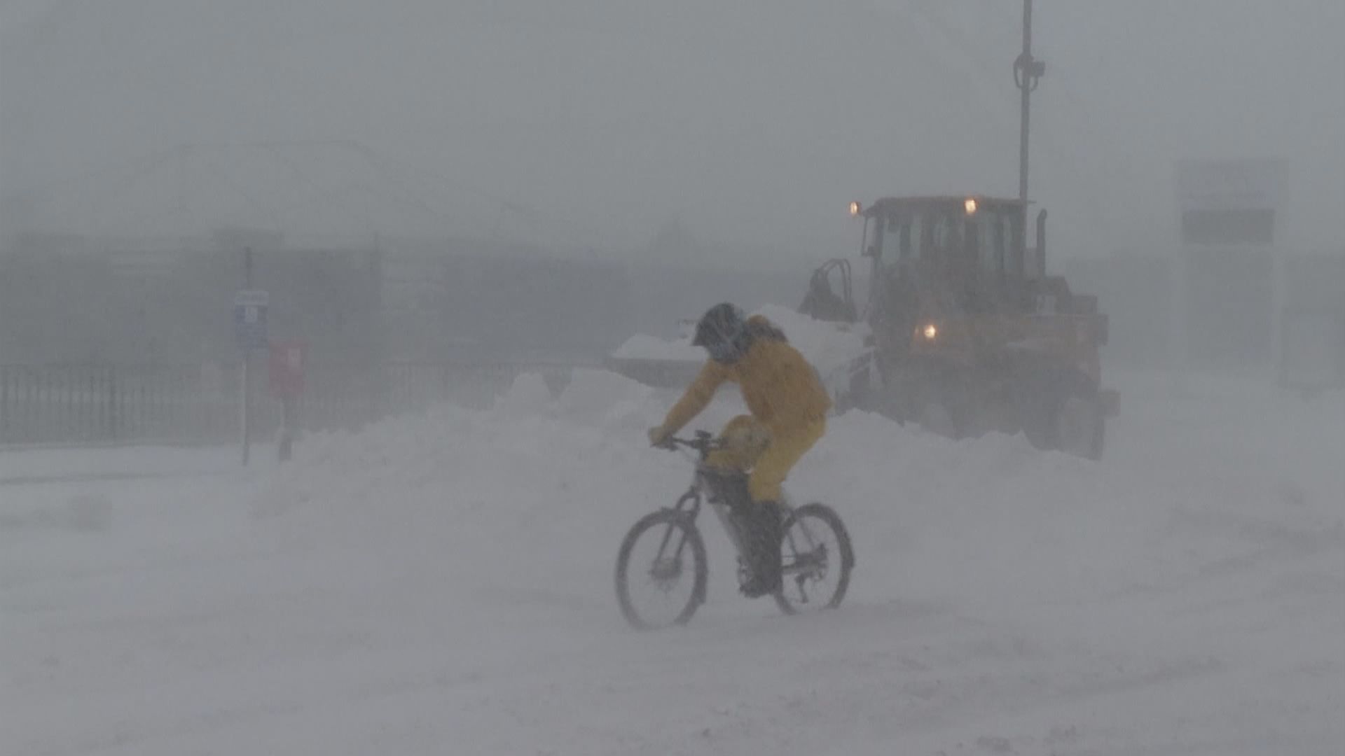 暴風雪吹襲美國東北部至少4死　佛州則異常寒冷