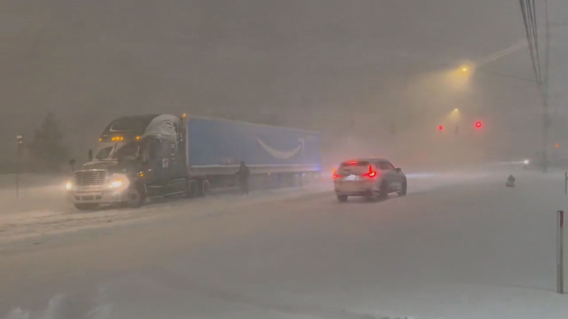 受大湖效應影響 美國東部多州下大雪