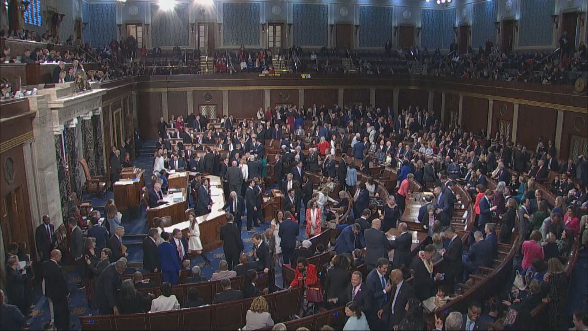 美國眾議院三輪投票後仍未選出議長