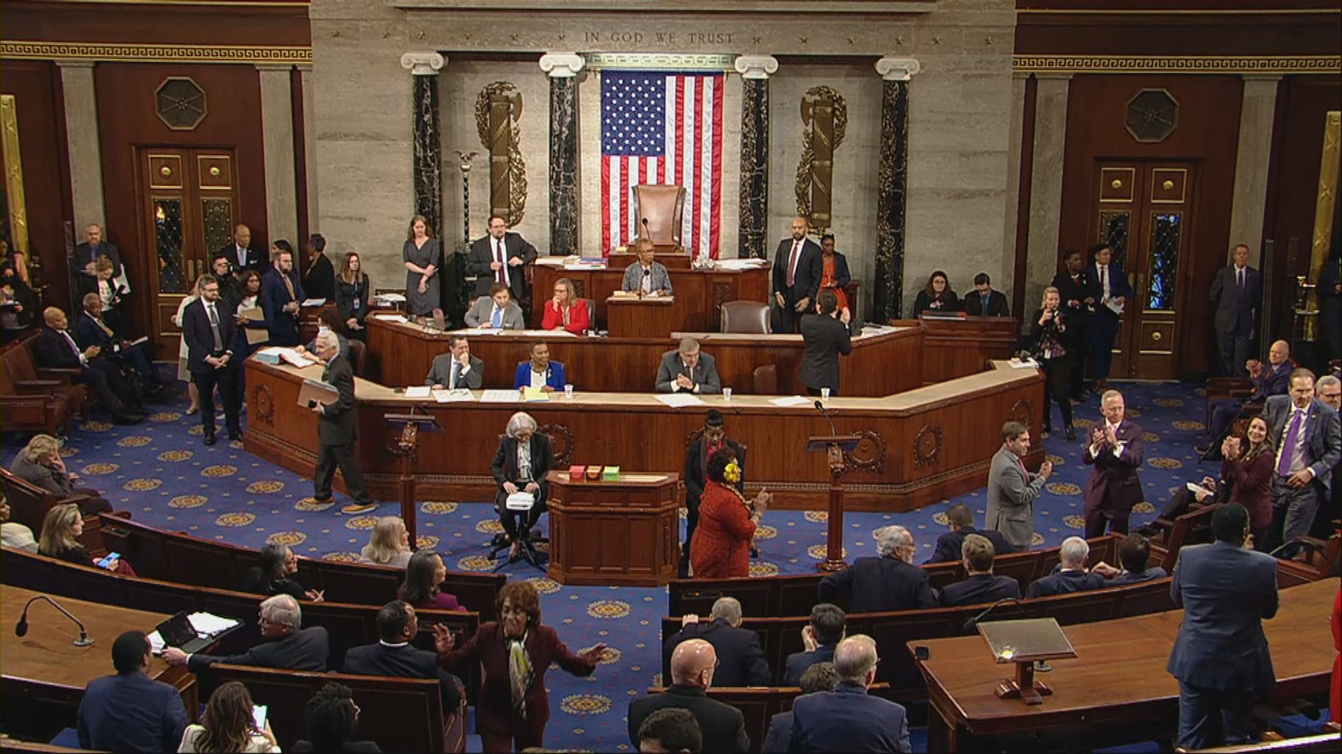 美國眾議院仍未能選出議長　休會至當地周四中午