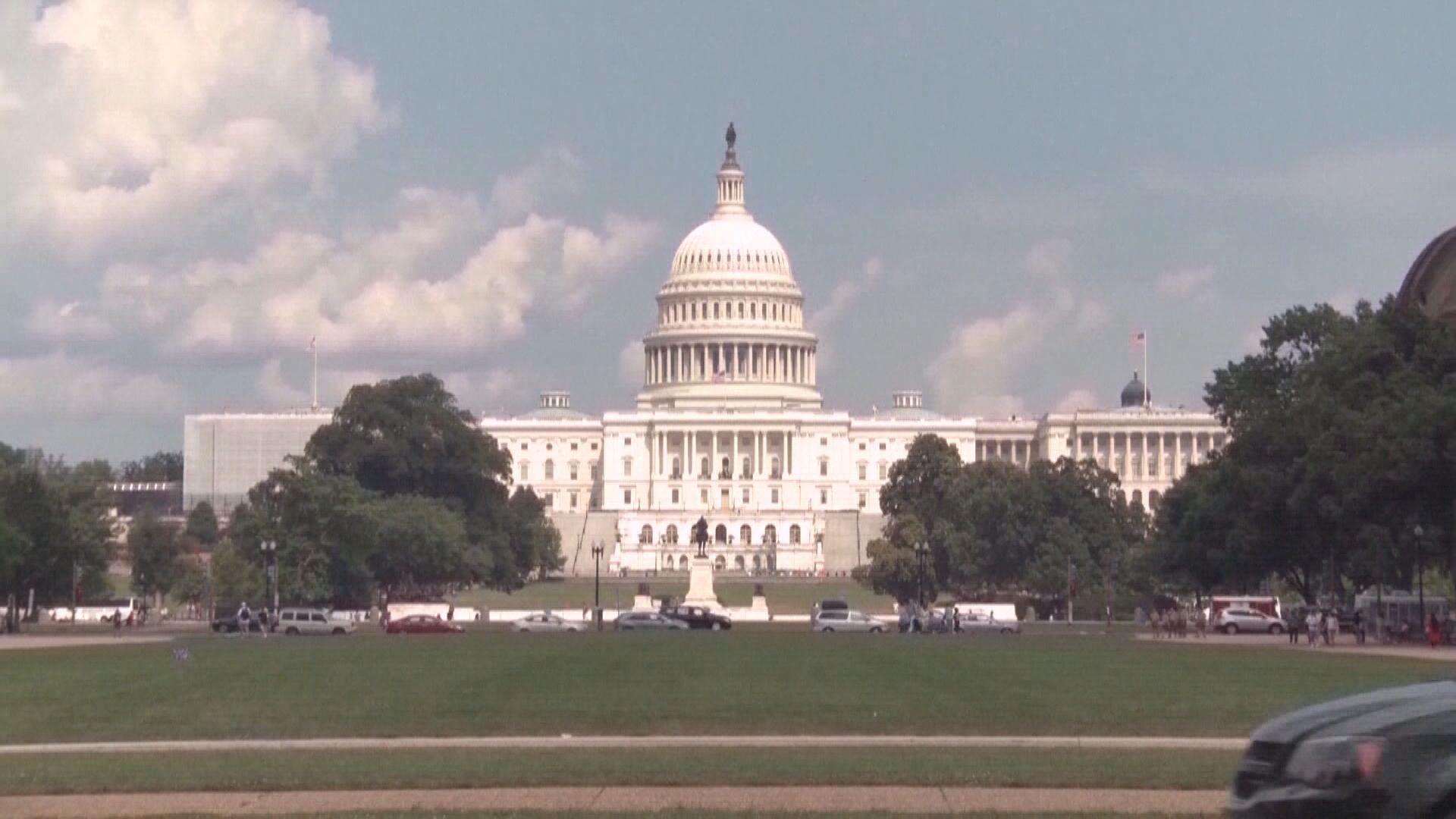 美國跨黨派新刺激經濟方案將一拆二以爭國會通過