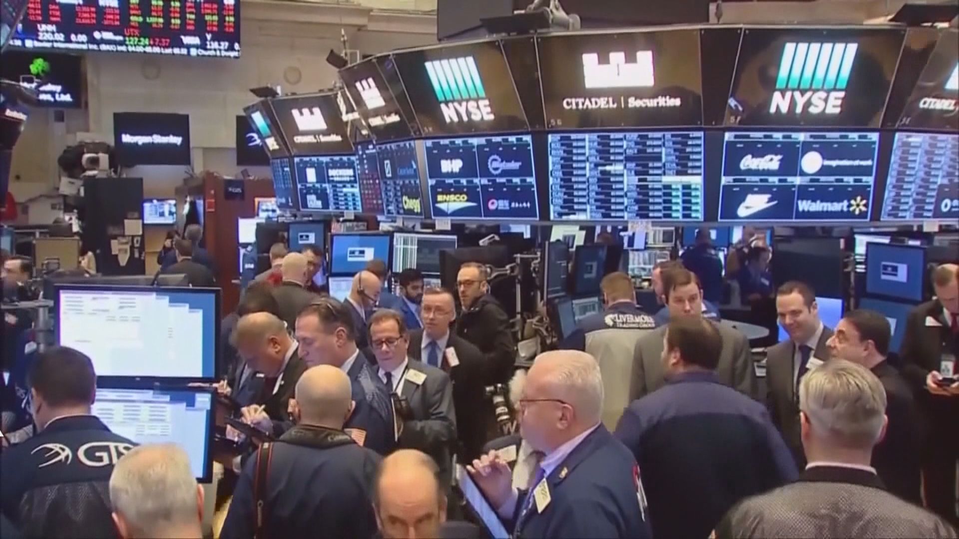 投資者趁低吸納　道指結束2連跌