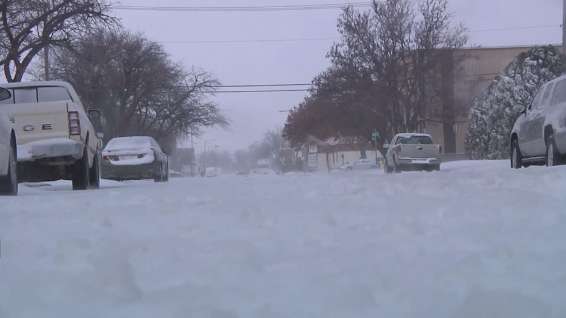 美國「黑色星期五」和感恩節期間多處暴風雪
