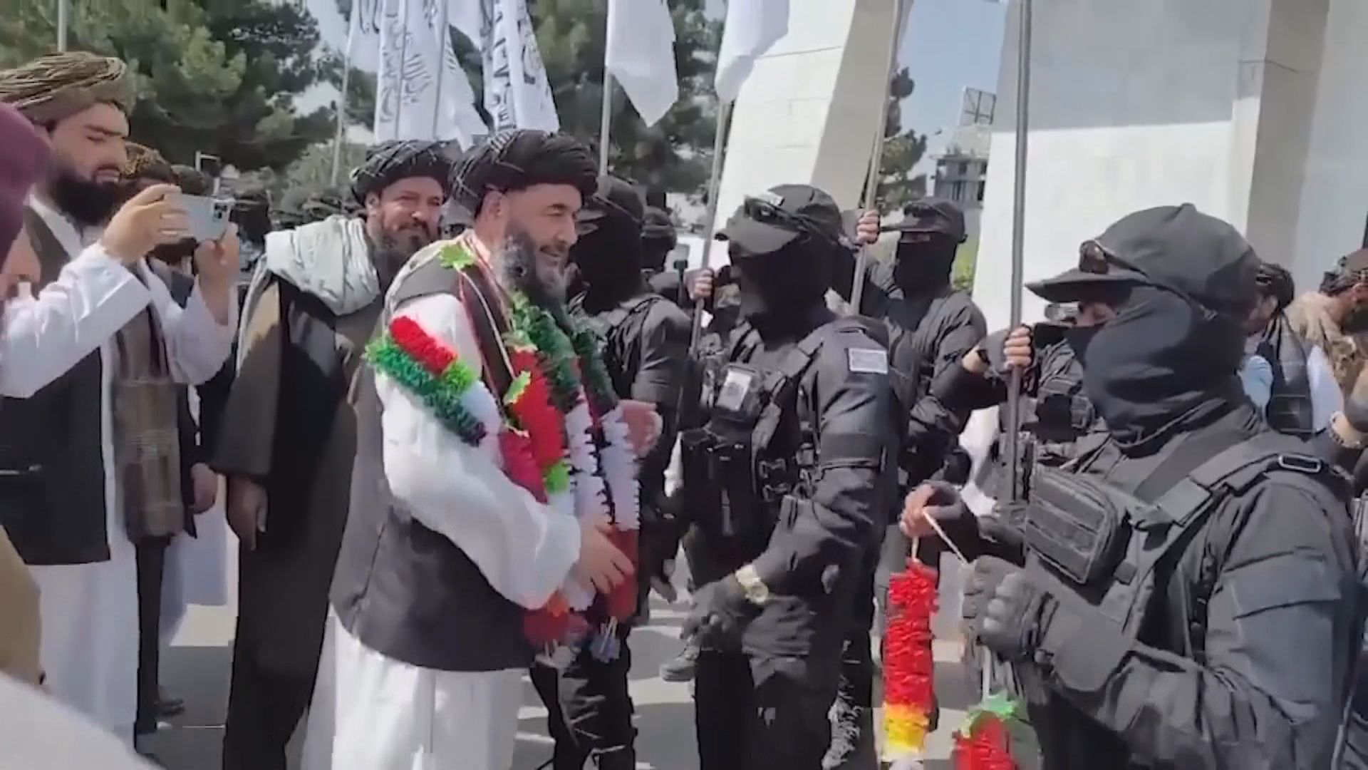 美國和阿富汗塔利班交換囚犯