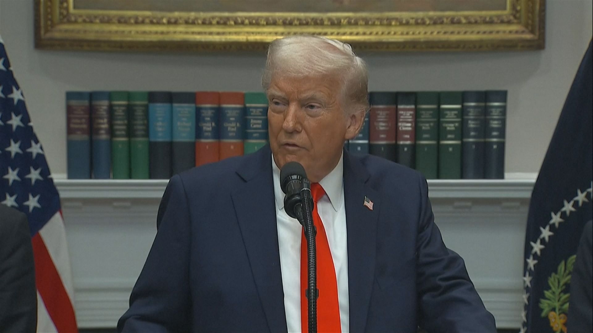 特朗普簽署行政命令對華貨物再加徵一成關稅　對加墨貨物開徵25%關稅