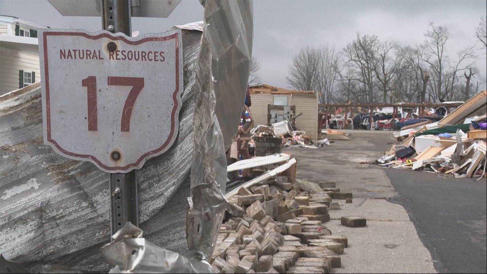 美國中部受龍捲風吹襲 最少三死
