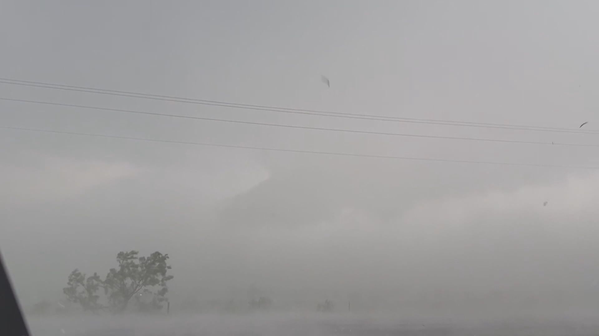 美國中南部受風暴及龍捲風吹襲 最少15人死亡