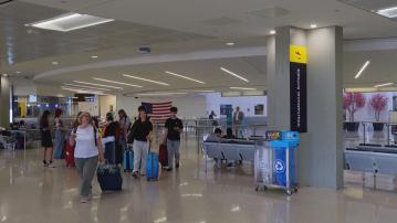 美國據報考慮再向36國實施入境限制